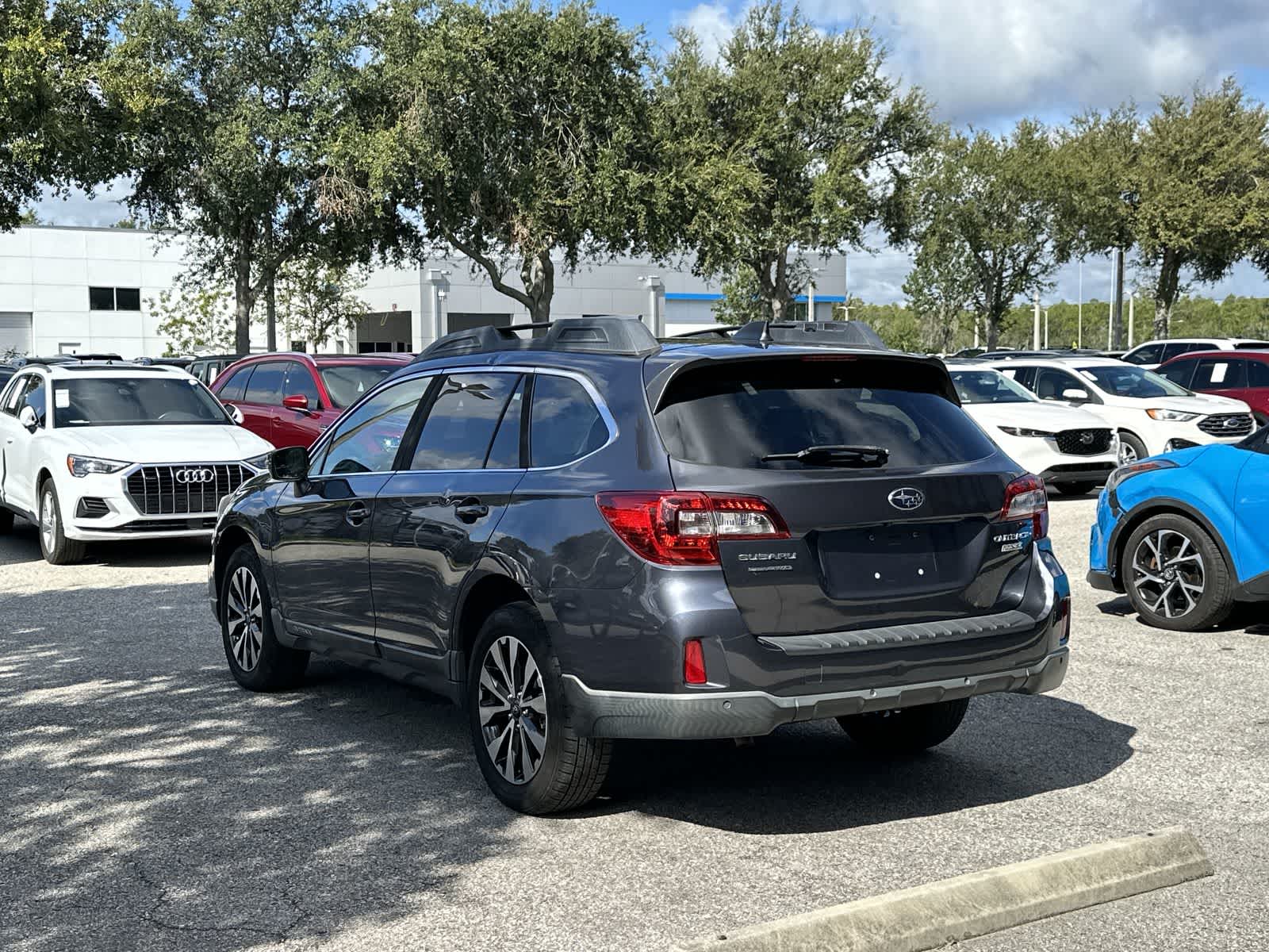 Thumbnail: 2017 Subaru Outback - 4
