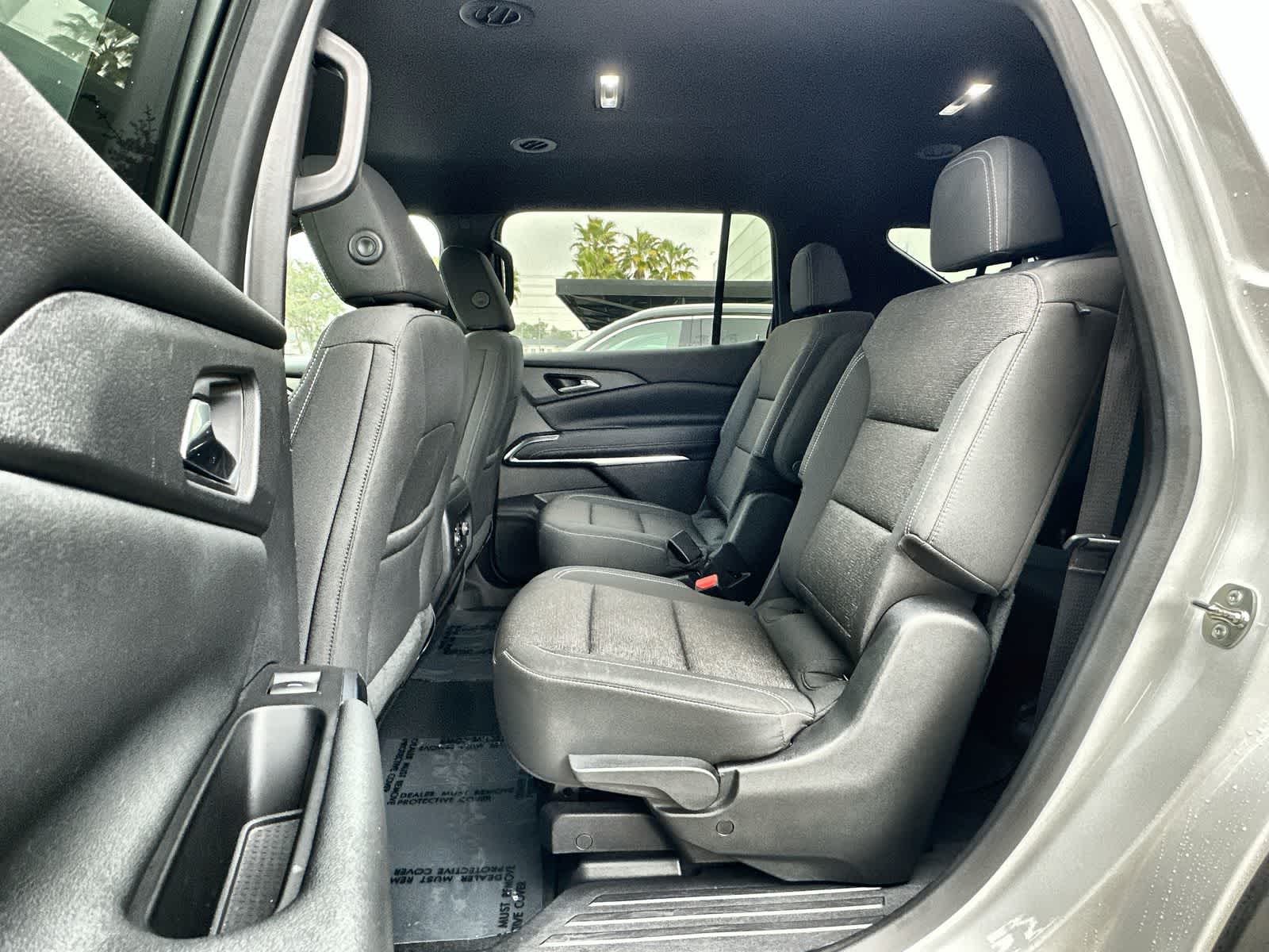 Thumbnail: 2024 Chevrolet Traverse - 3