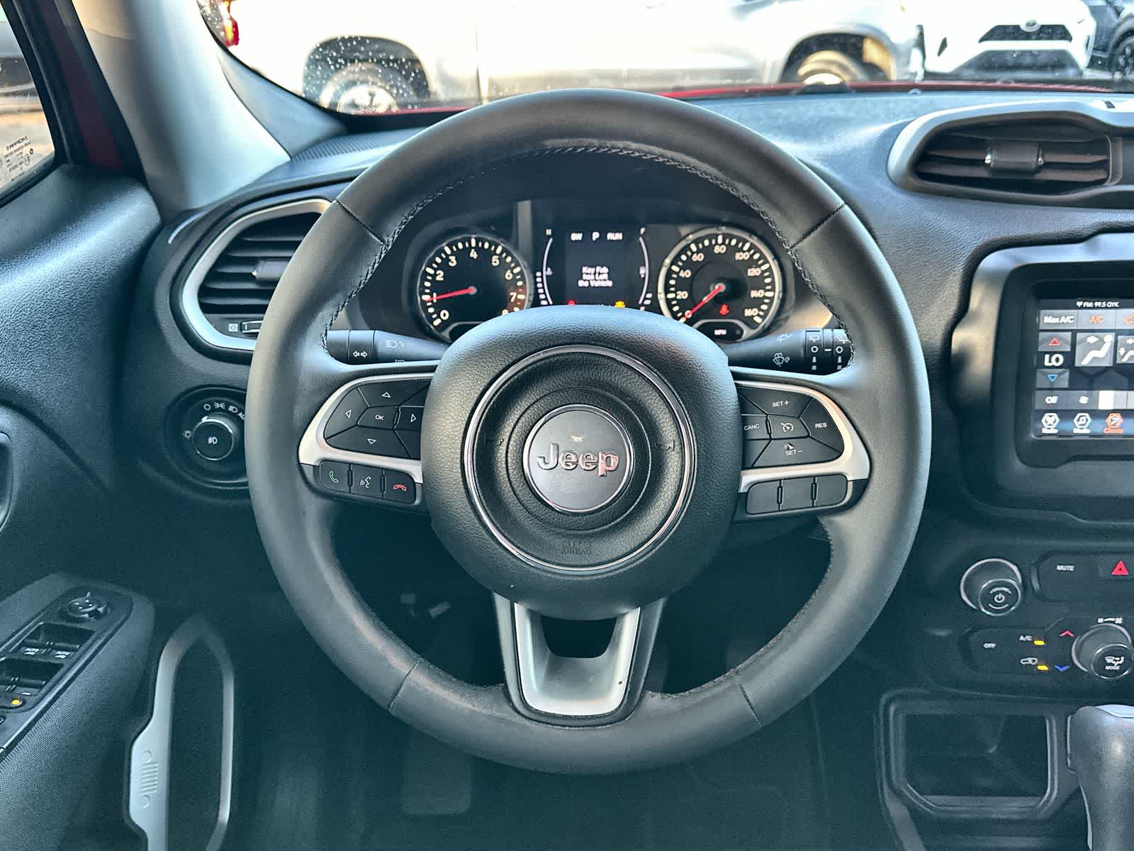 Thumbnail: 2018 Jeep Renegade - 21