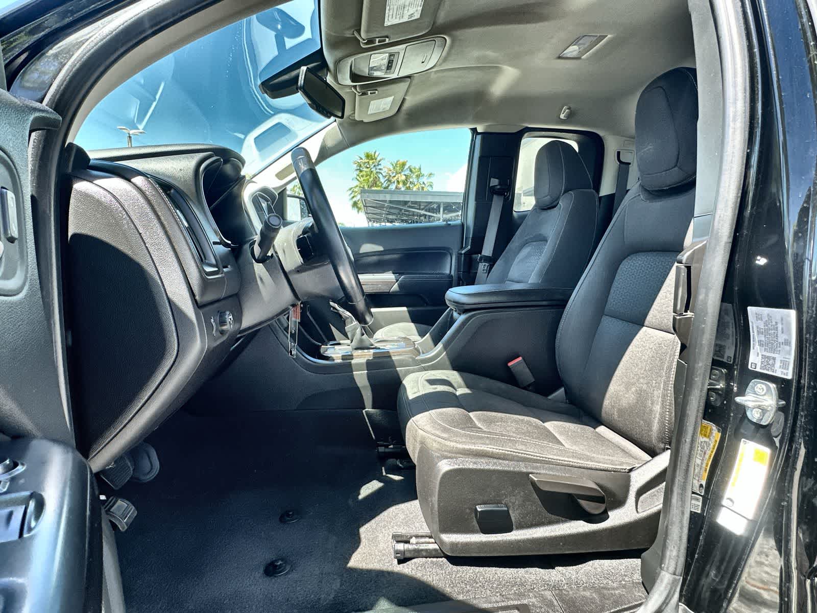 Thumbnail: 2022 GMC Canyon - 3