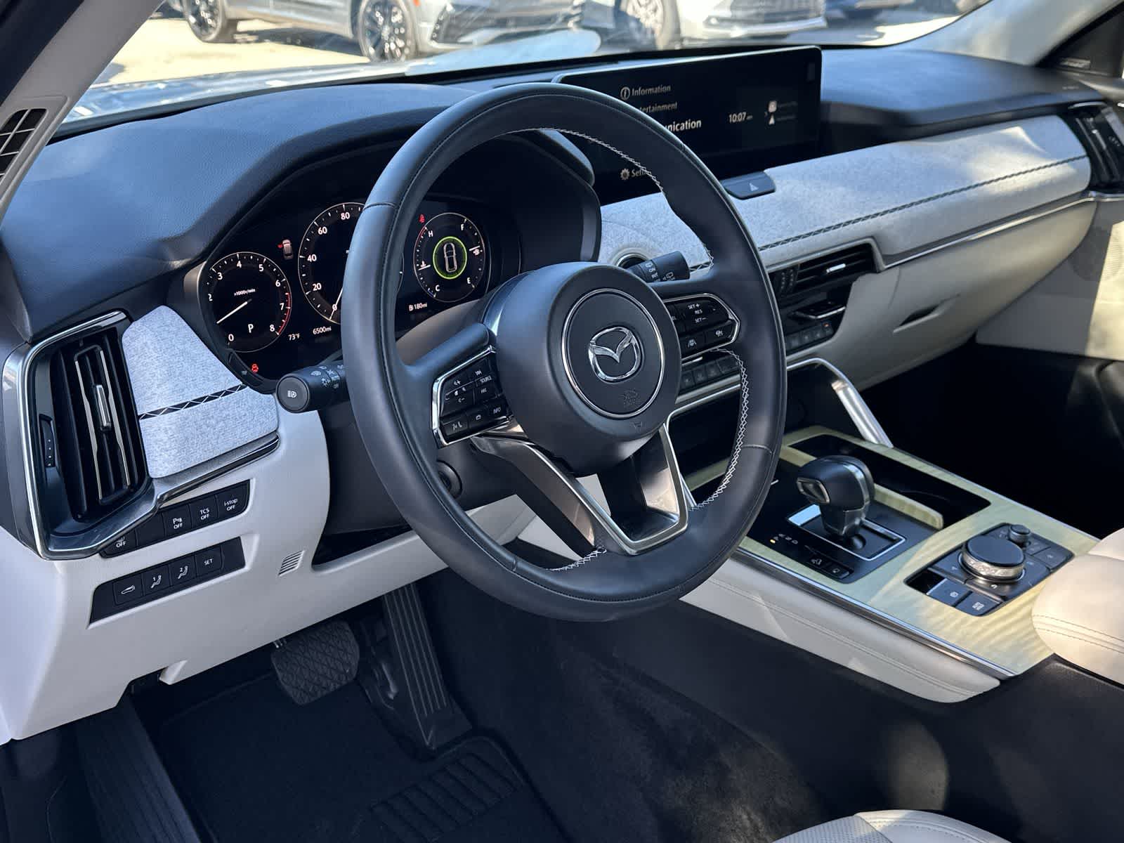 Thumbnail: 2025 Mazda CX-90 - 10