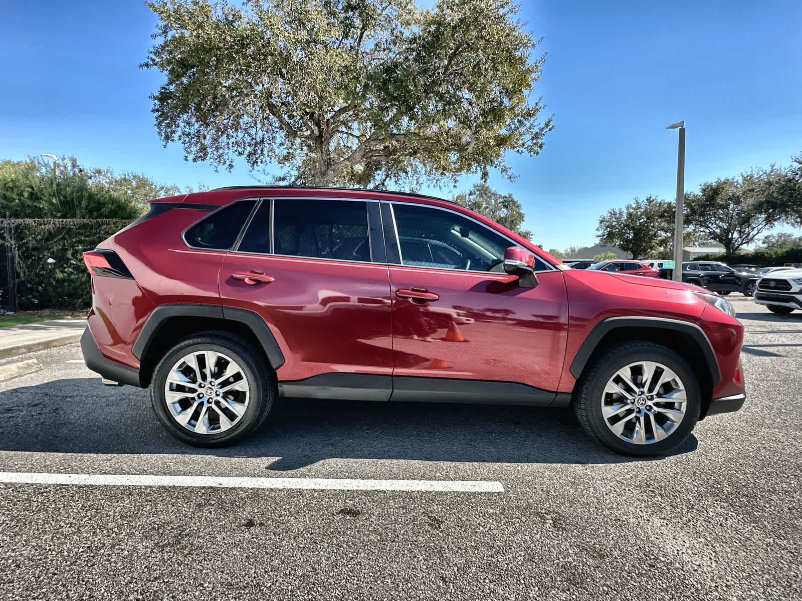 Thumbnail: 2021 Toyota RAV4 - 10