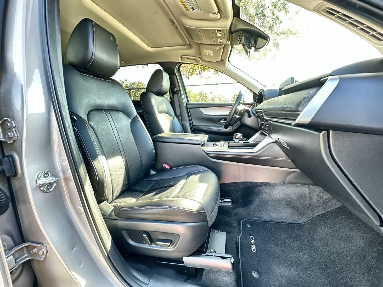 Thumbnail: 2024 Mazda CX-90 - 14