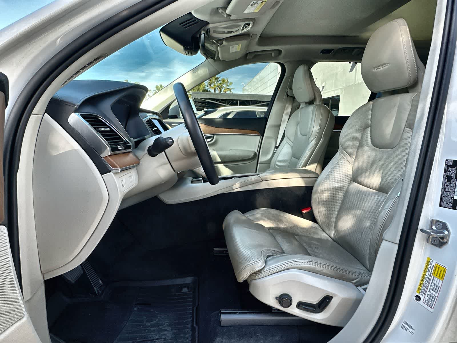 Thumbnail: 2020 Volvo XC90 - 11