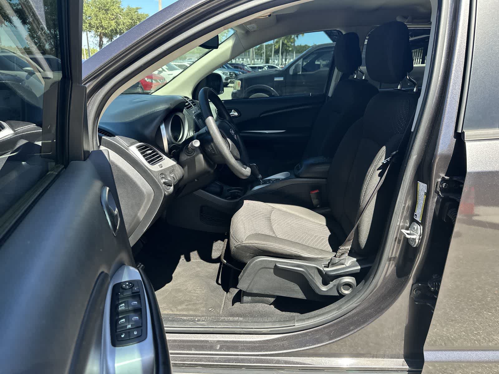 Thumbnail: 2019 Dodge Journey - 2