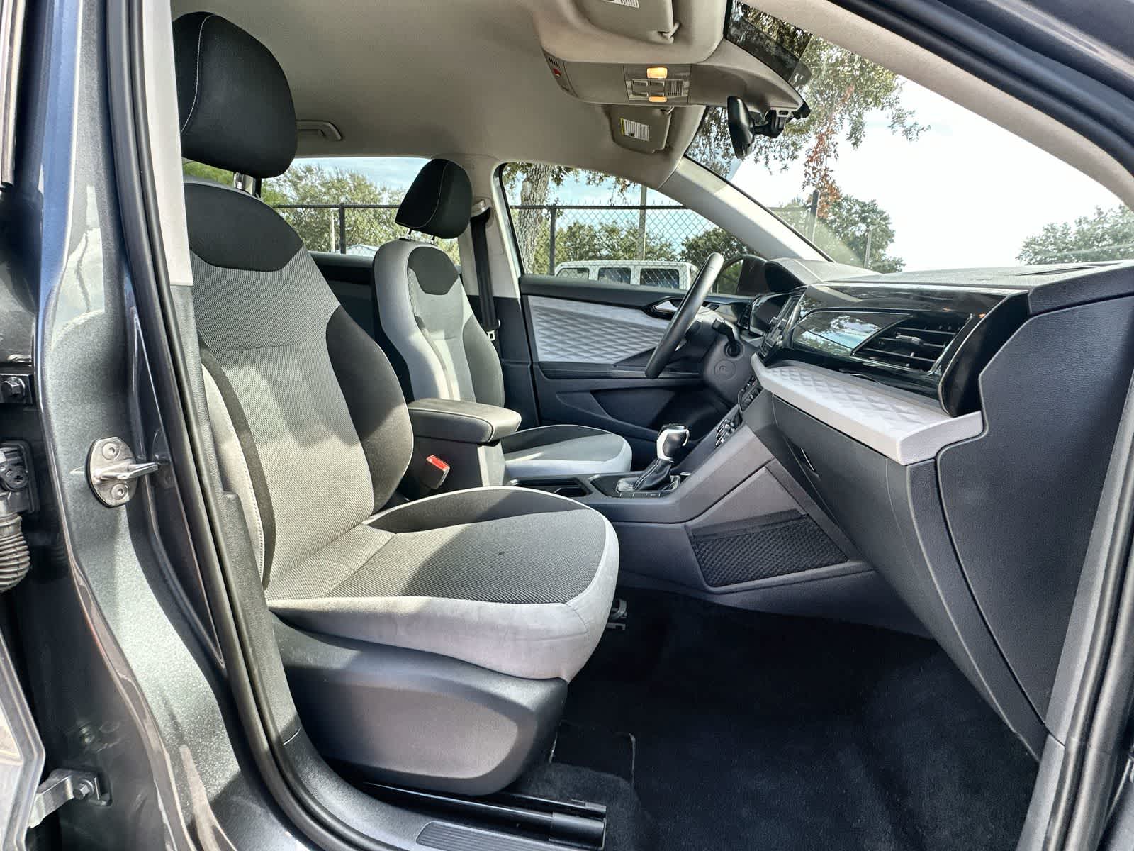 Thumbnail: 2024 Volkswagen Taos - 18