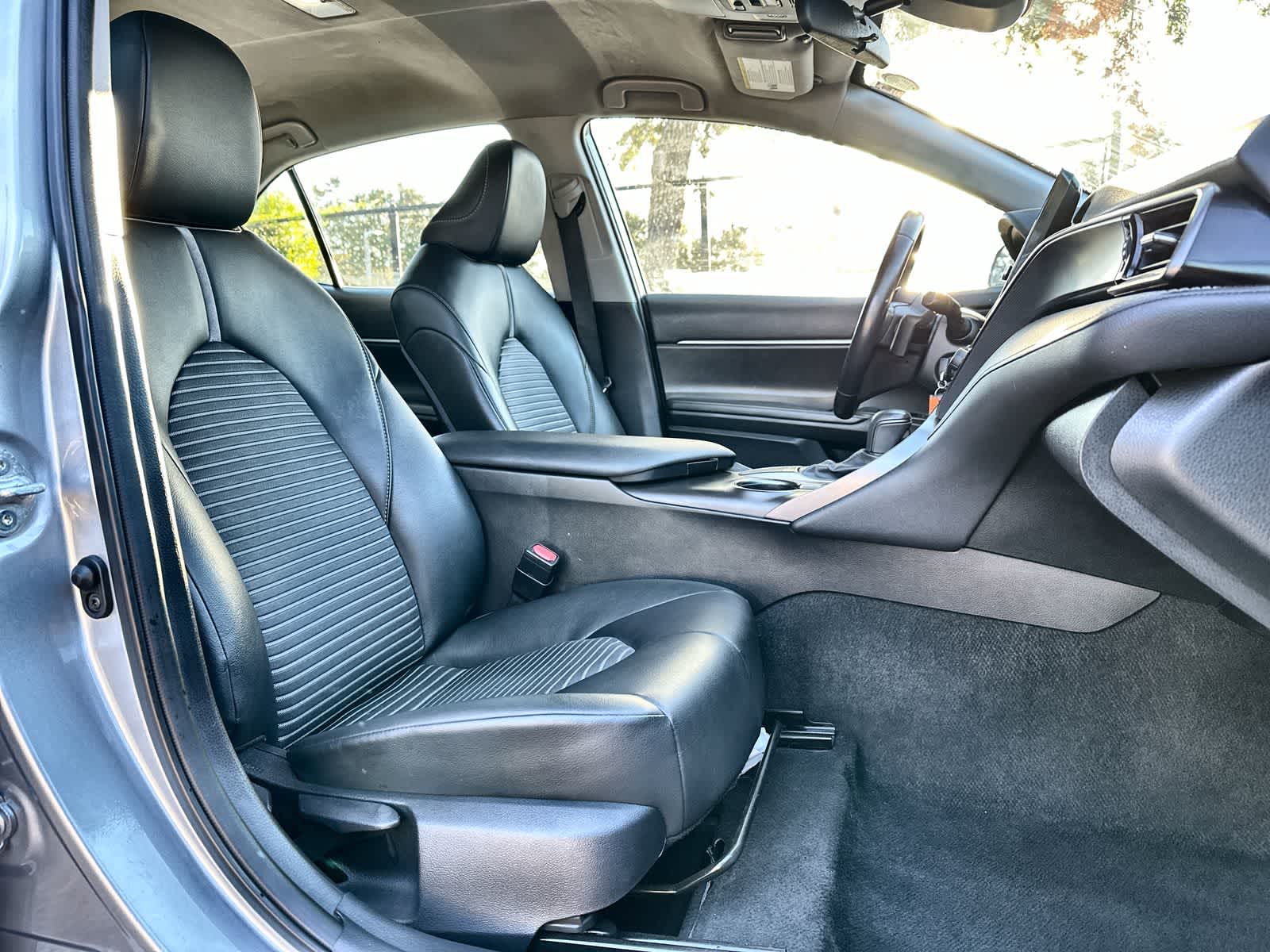 Thumbnail: 2023 Toyota Camry - 14