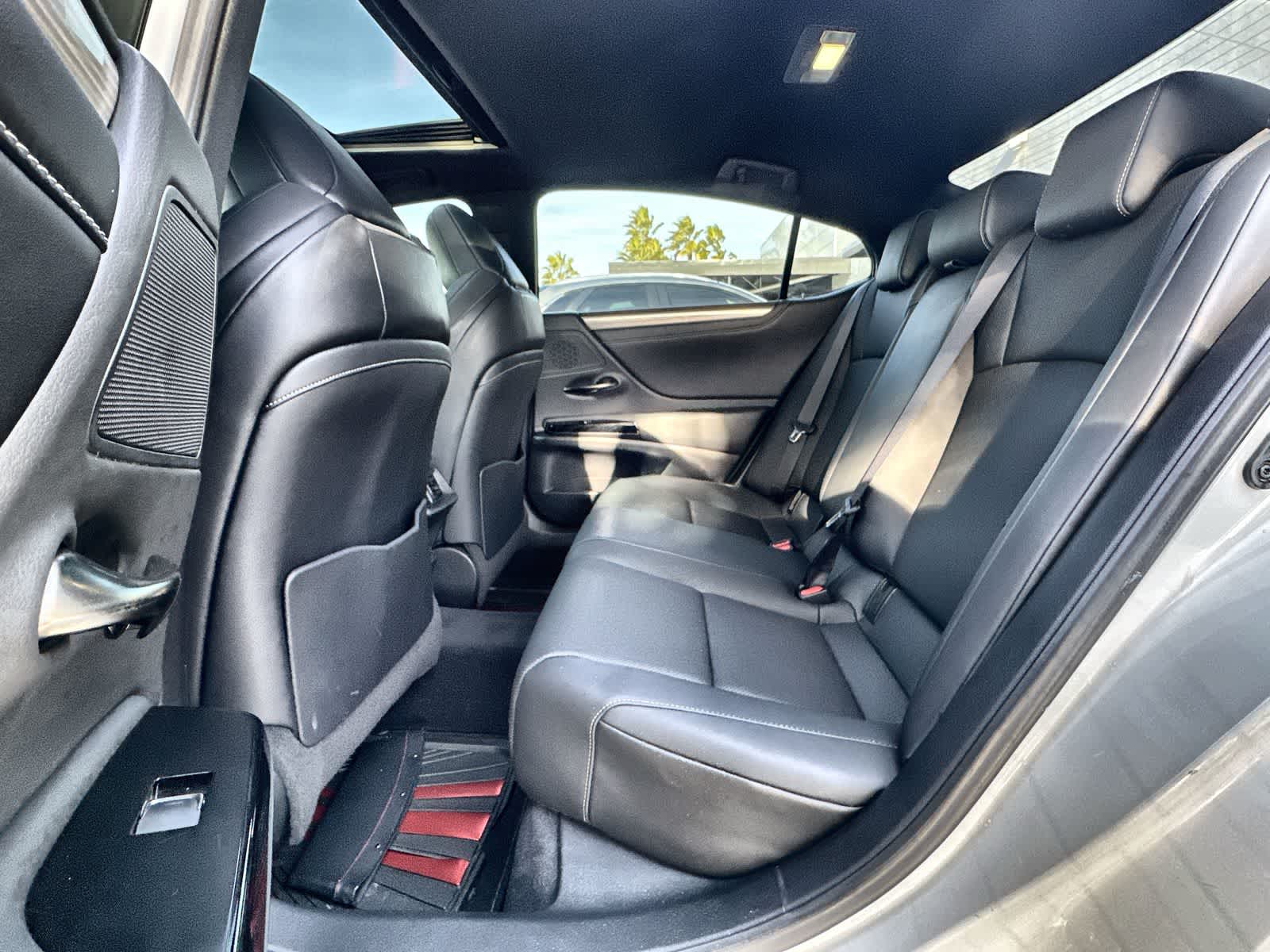 Thumbnail: 2022 Lexus ES - 13