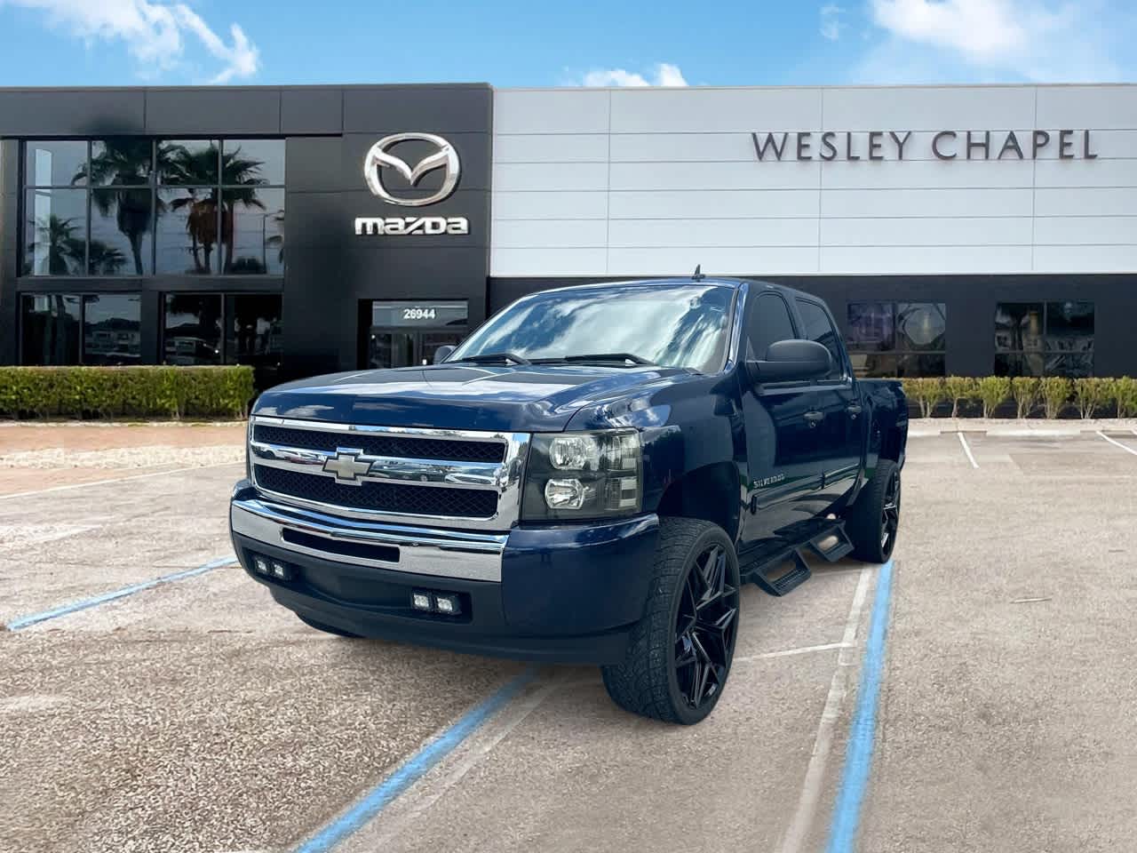 Thumbnail: 2011 Chevrolet Silverado 1500 - 1