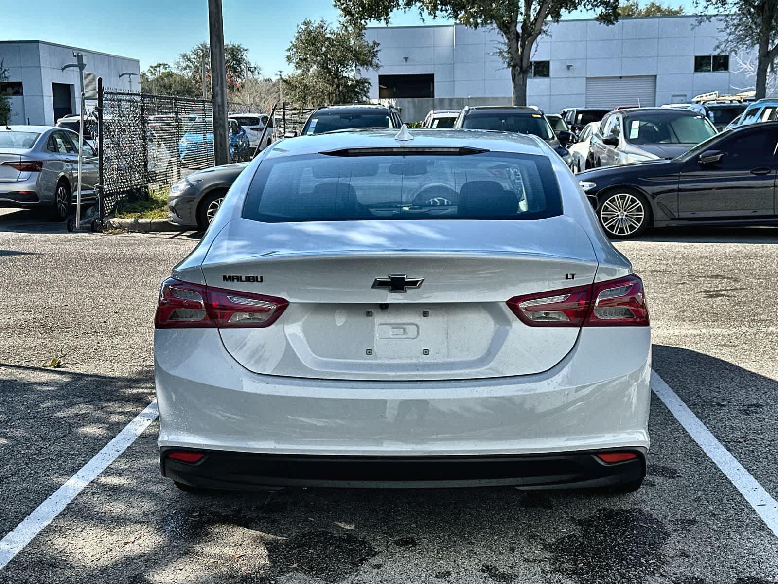 Thumbnail: 2023 Chevrolet Malibu - 5