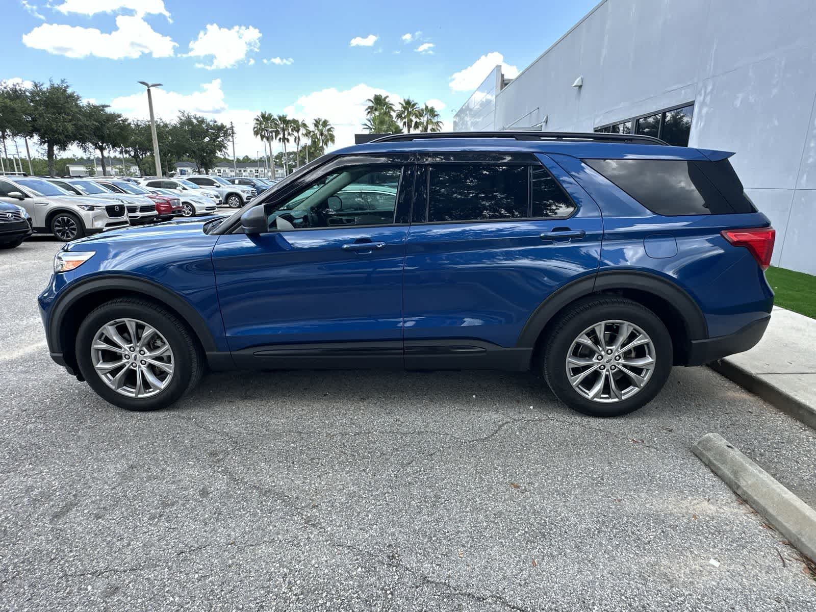 2022 Ford Explorer XLT 3