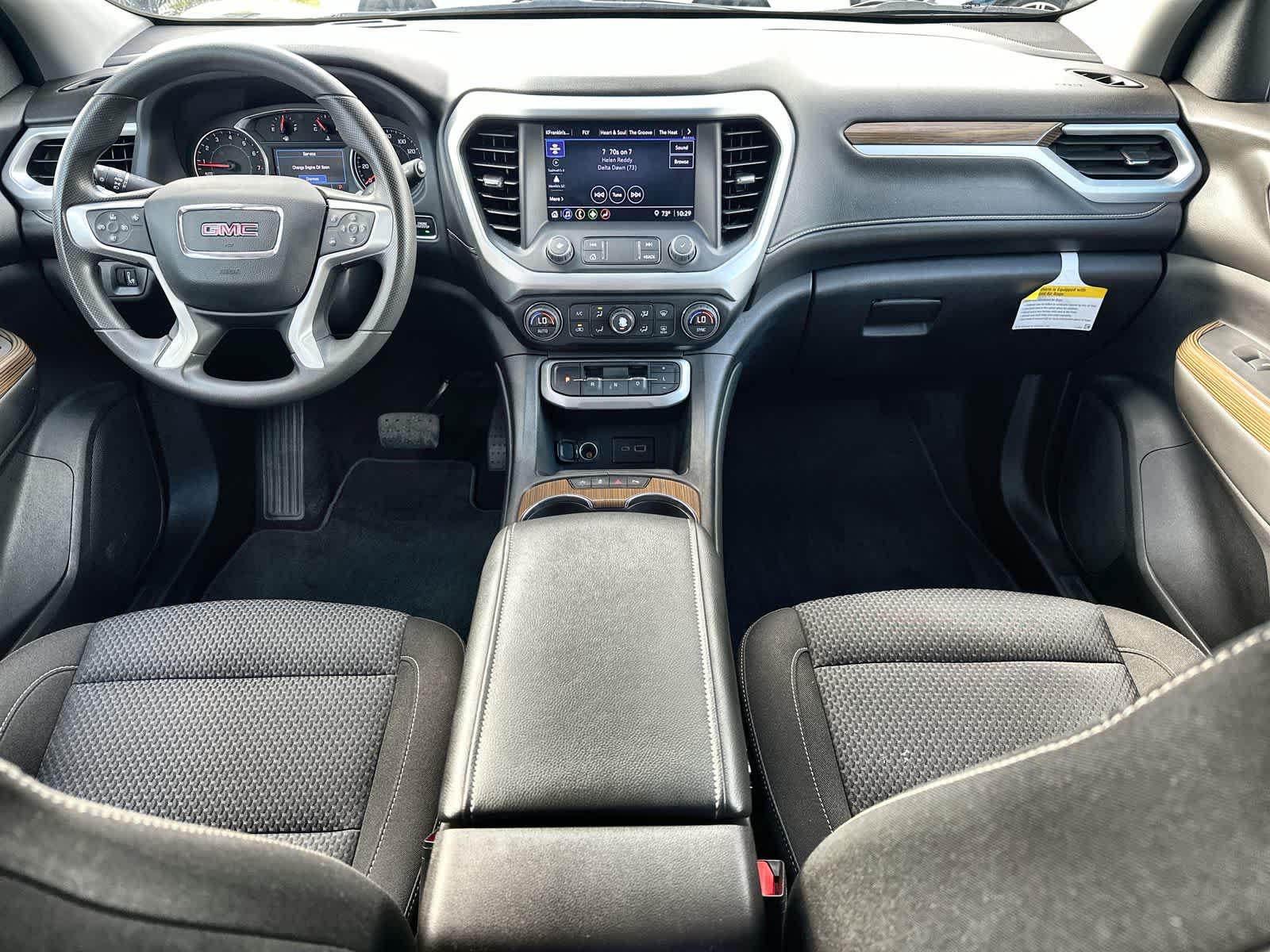 Thumbnail: 2022 GMC Acadia - 10