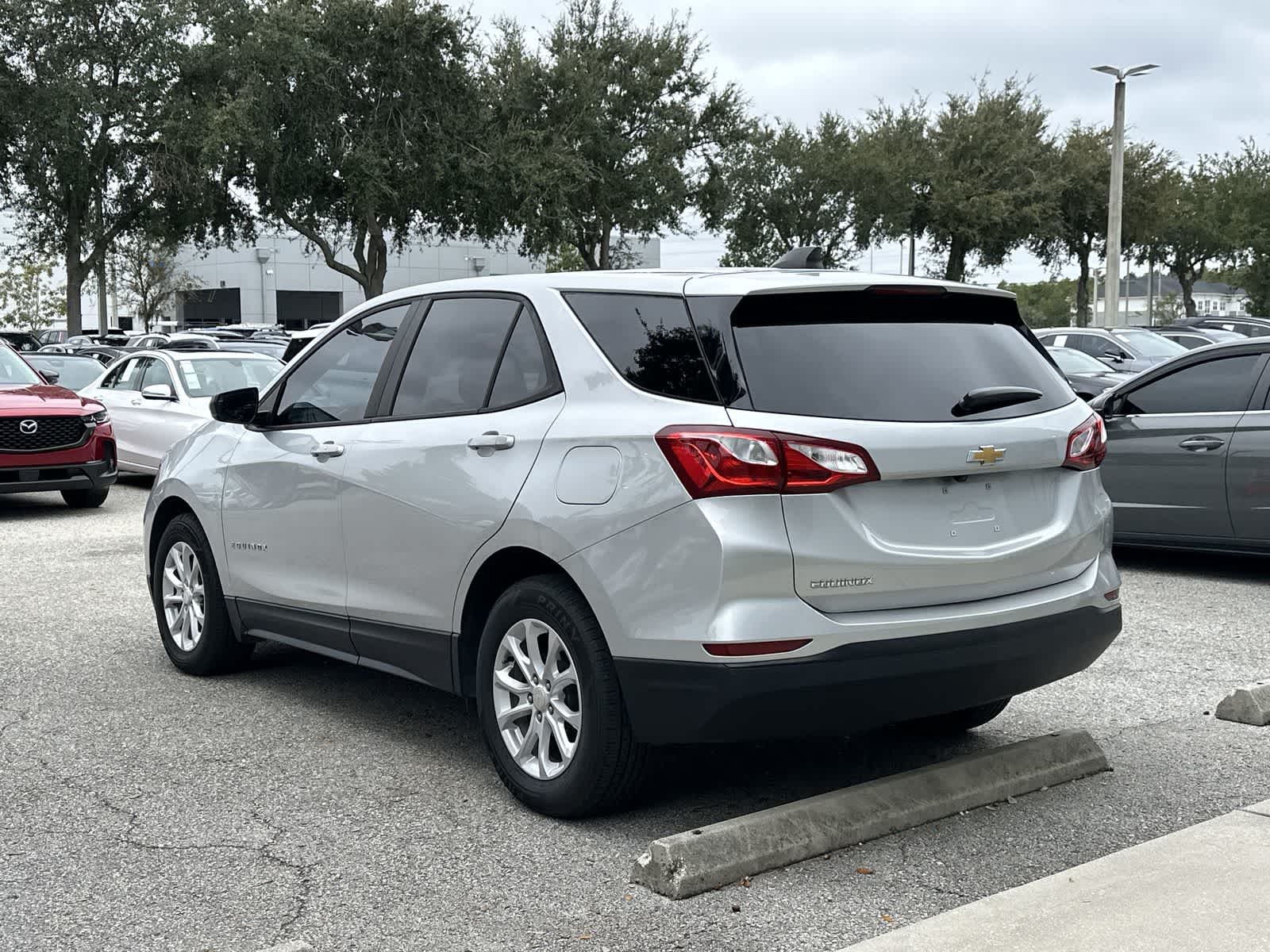 Thumbnail: 2020 Chevrolet Equinox - 4