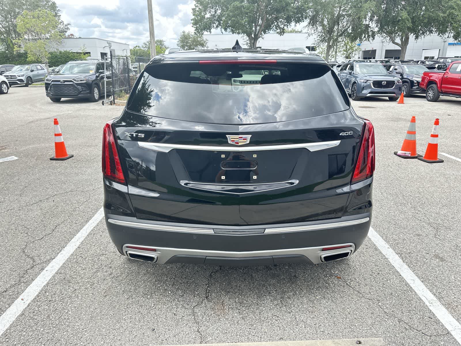 Thumbnail: 2024 Cadillac XT5 - 6