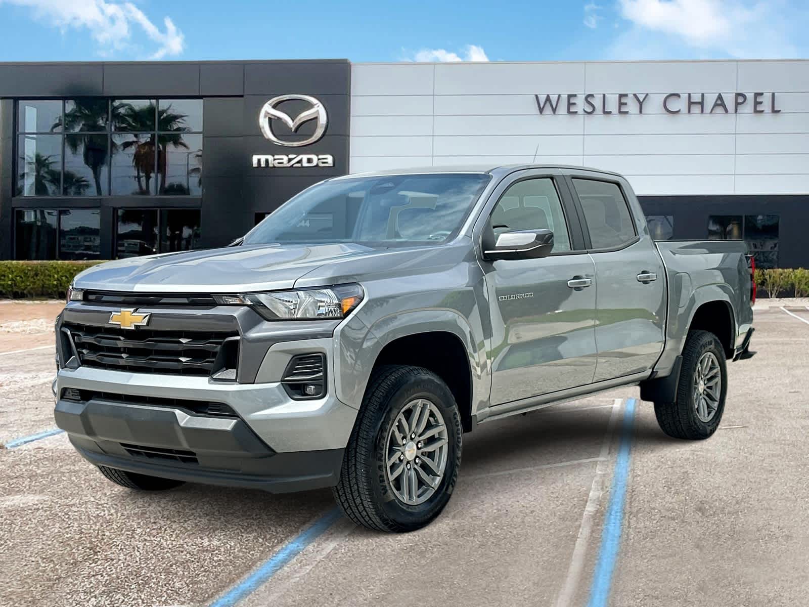 Thumbnail: 2023 Chevrolet Colorado - 1