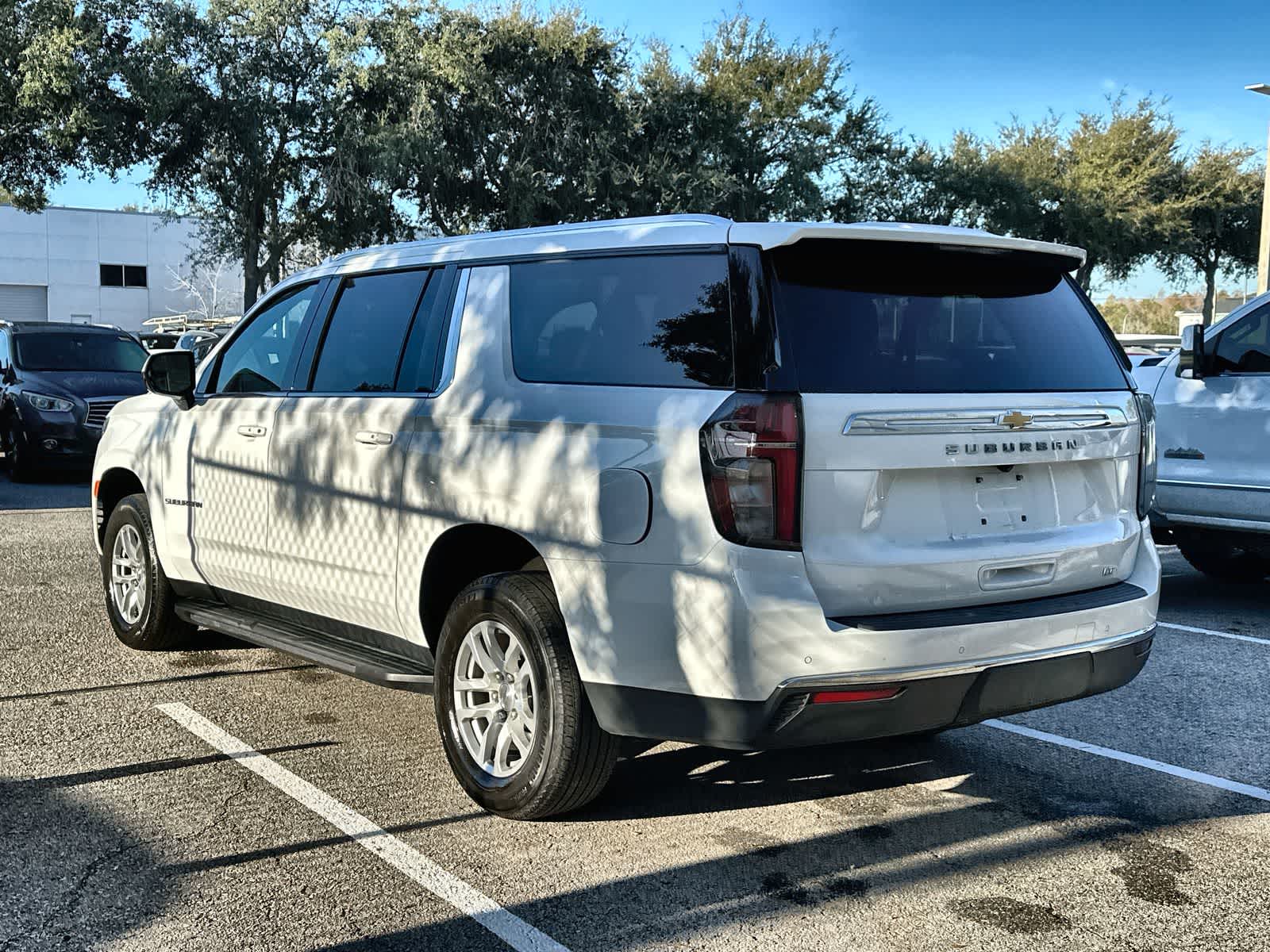 Thumbnail: 2024 Chevrolet Suburban - 4