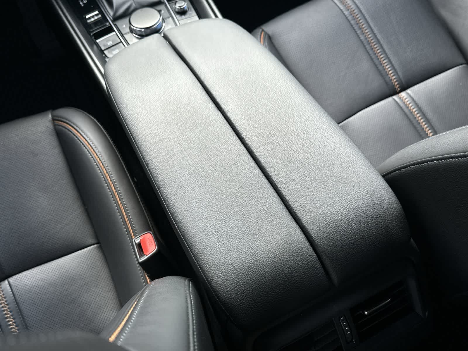 Thumbnail: 2025 Mazda CX-50 - 15