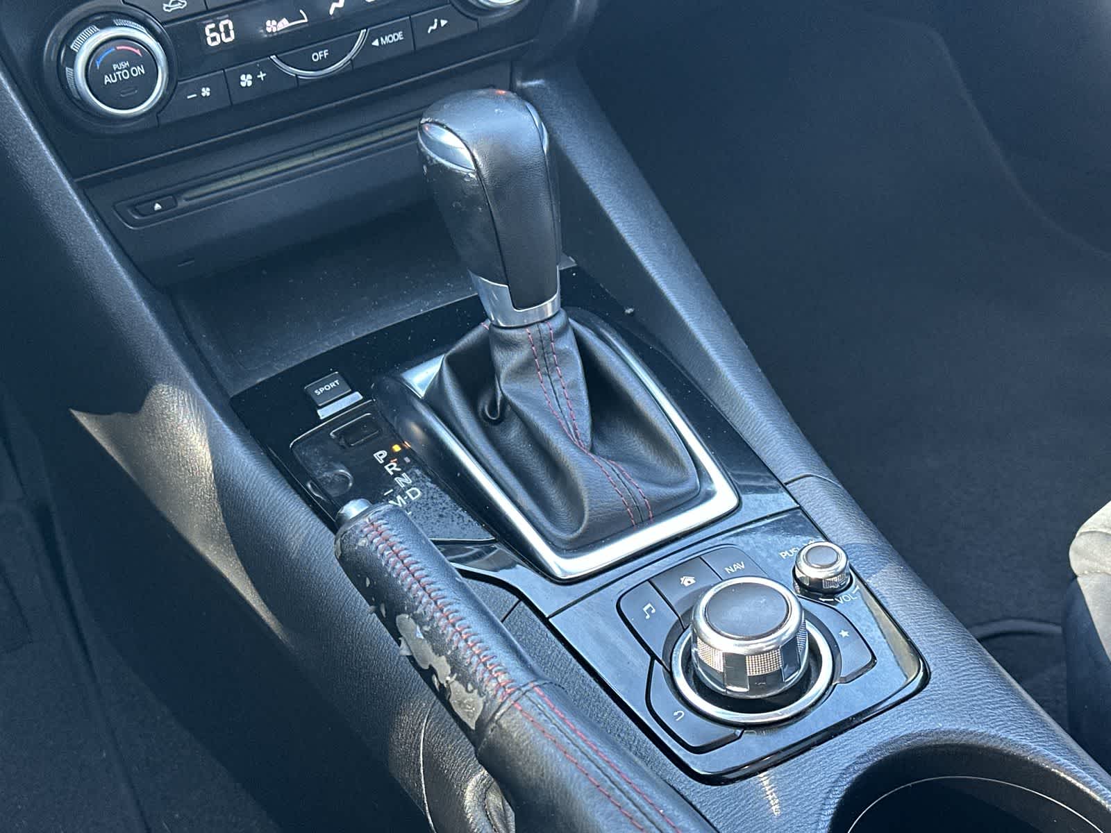 Thumbnail: 2014 Mazda Mazda3 - 17