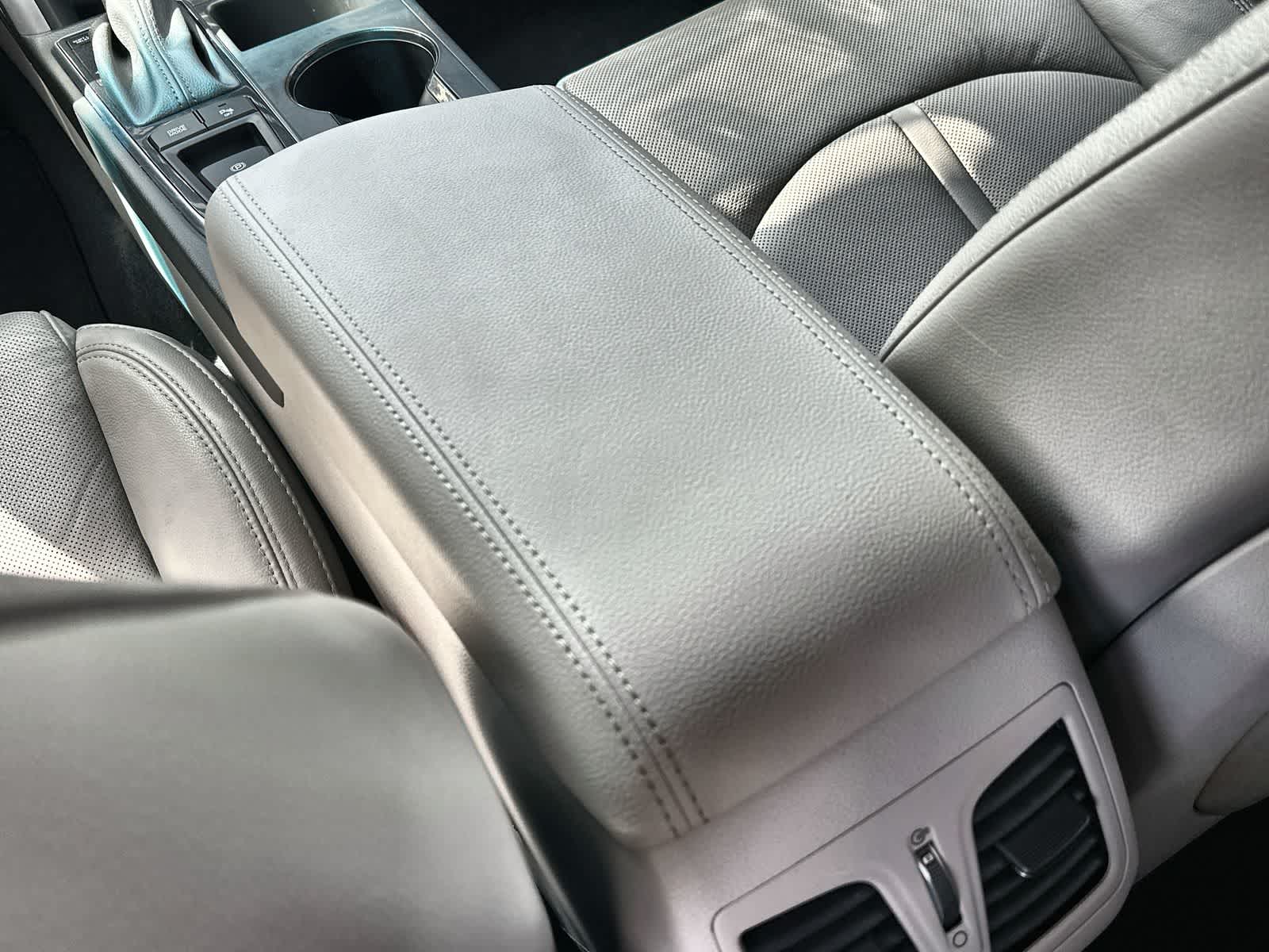 Thumbnail: 2015 Hyundai Sonata - 22