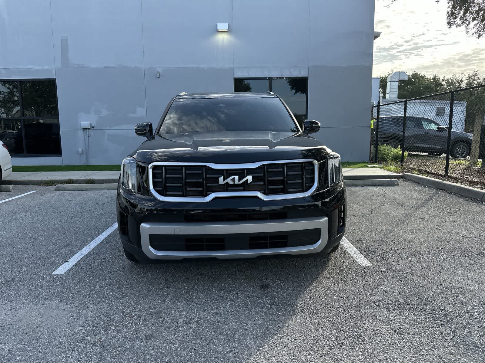 Thumbnail: 2024 Kia Telluride - 11
