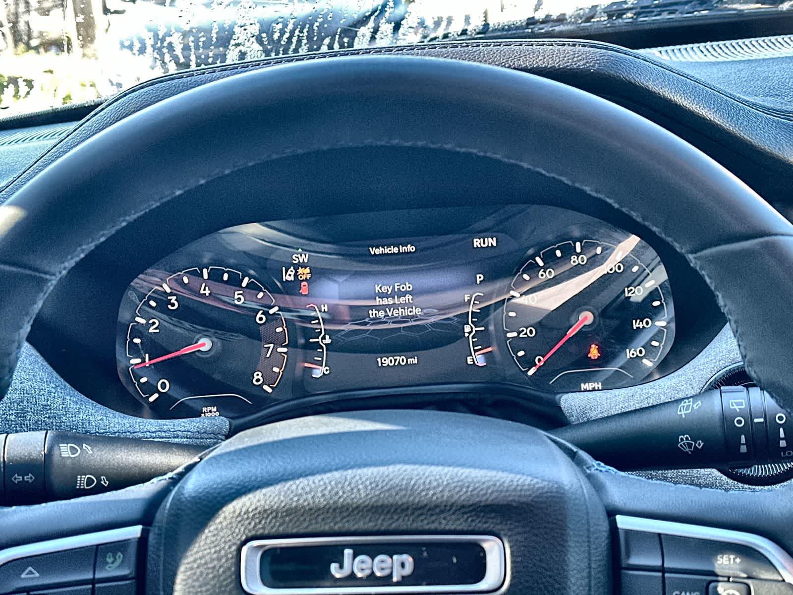 Thumbnail: 2022 Jeep Compass - 18