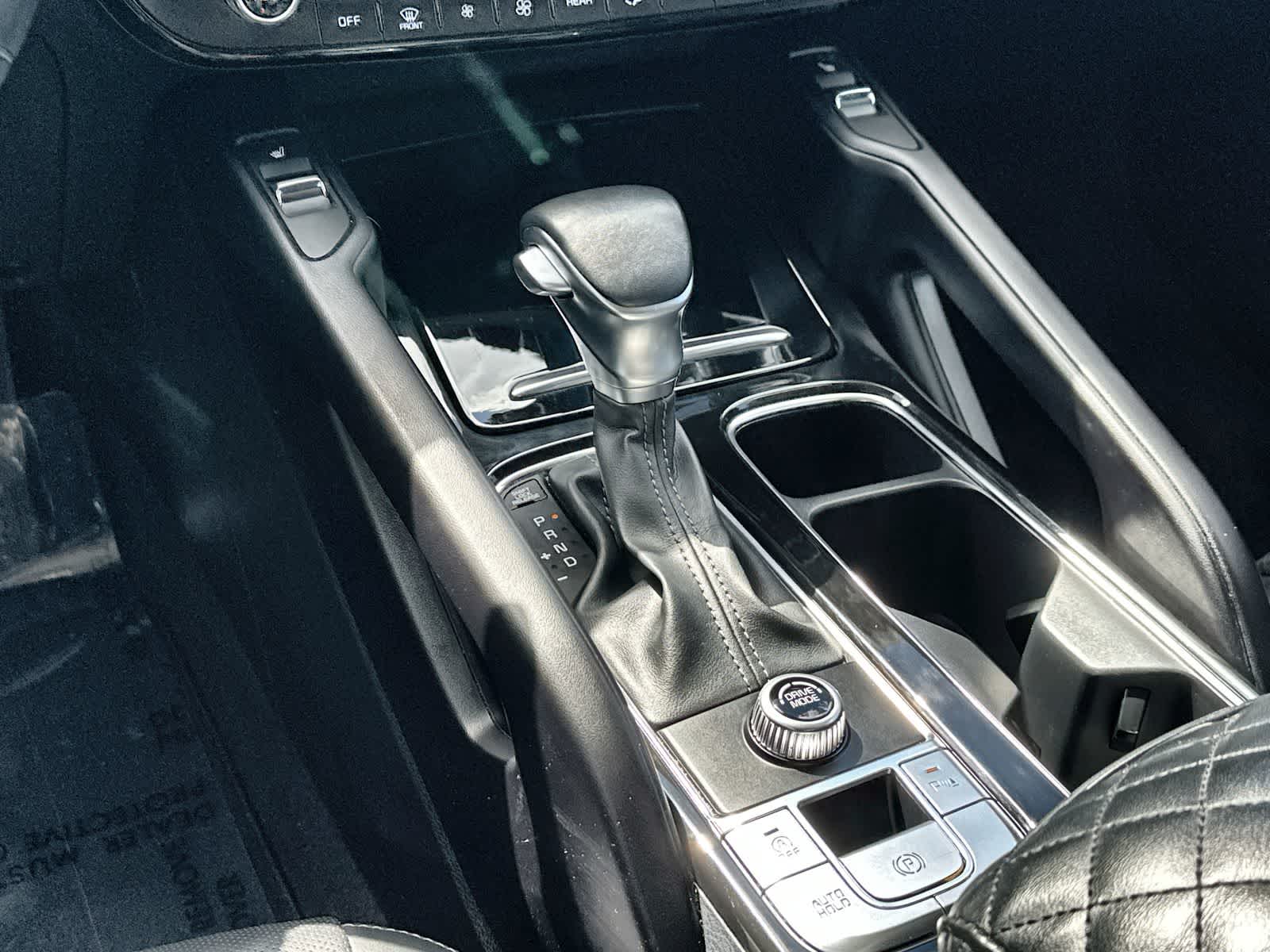 Thumbnail: 2024 Kia Telluride - 23