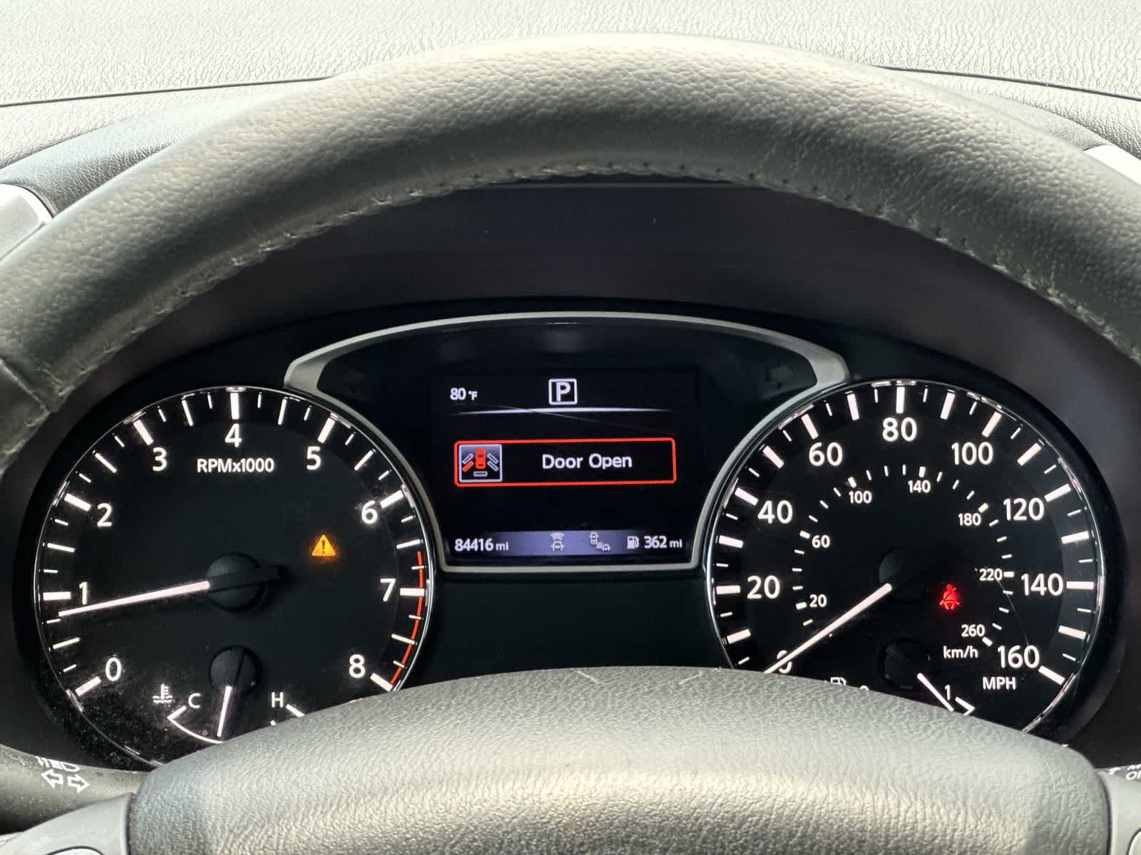 2019 Nissan Pathfinder SL 18