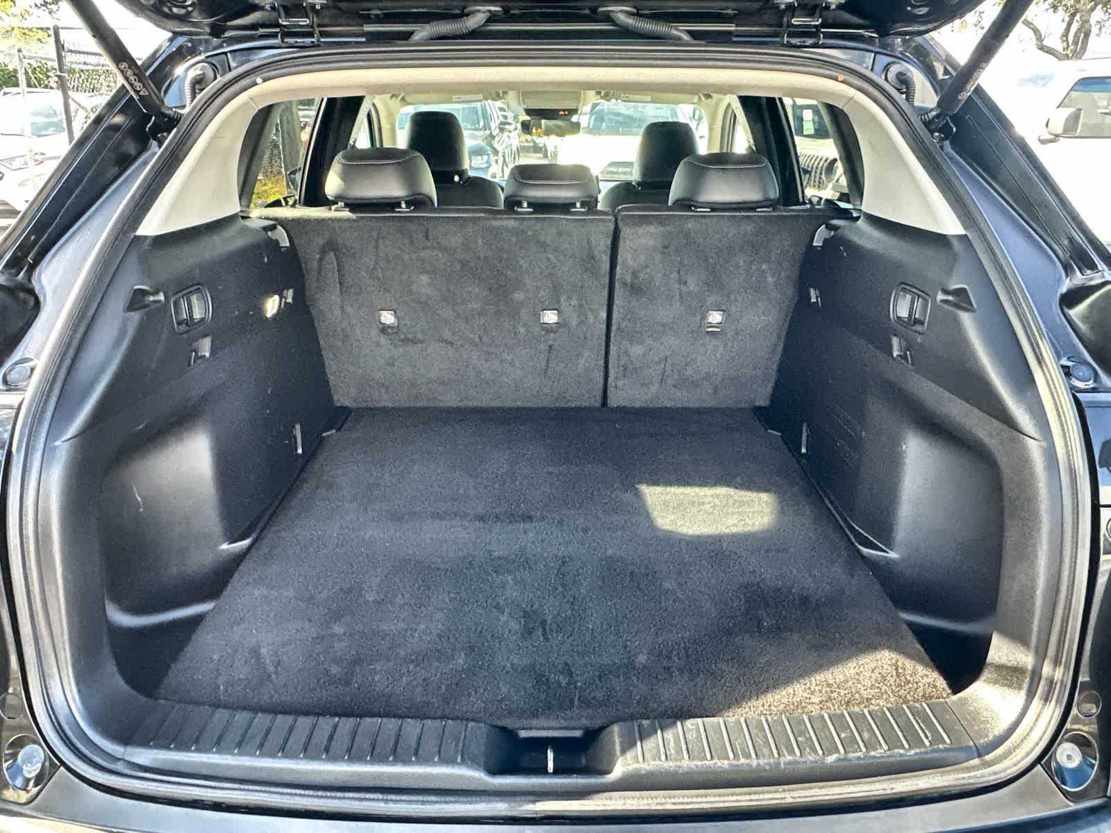 Thumbnail: 2025 Mazda CX-50 - 19