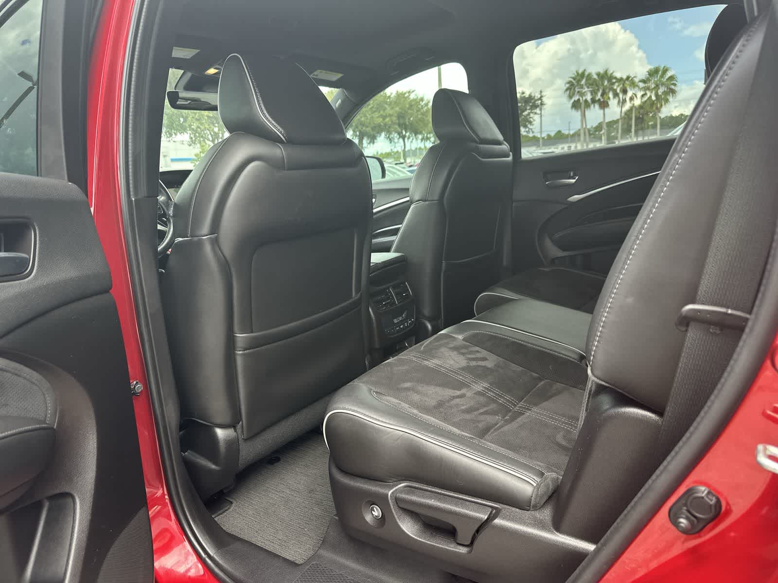 Thumbnail: 2019 Acura MDX - 11