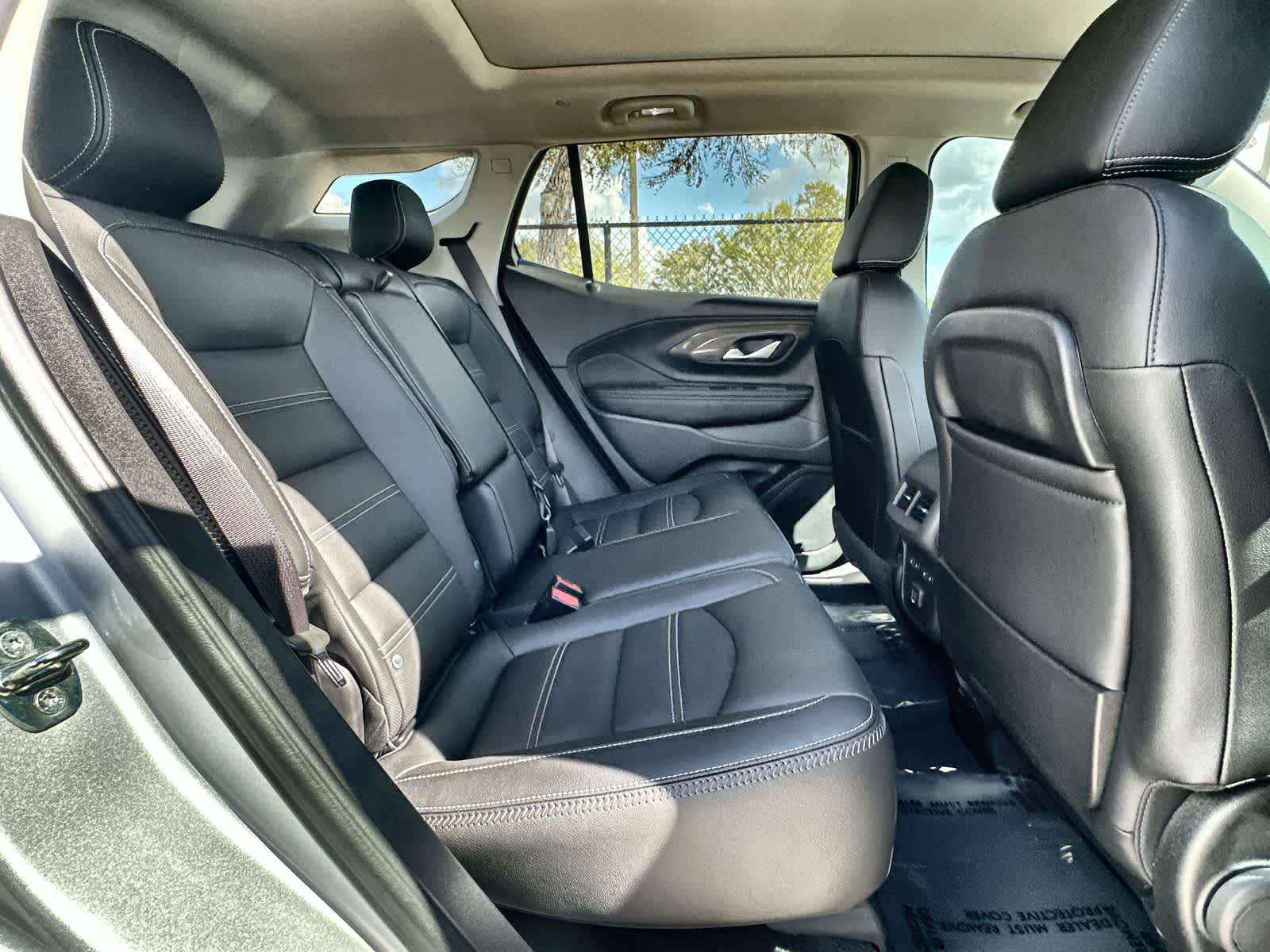 Thumbnail: 2022 GMC Terrain - 19