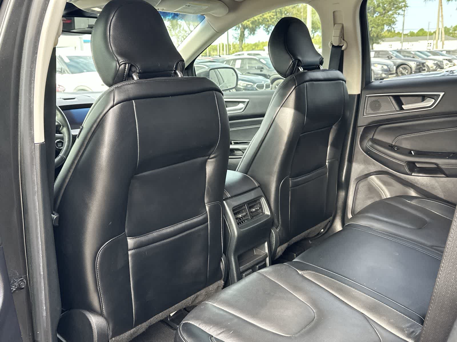 Thumbnail: 2019 Ford Edge - 12