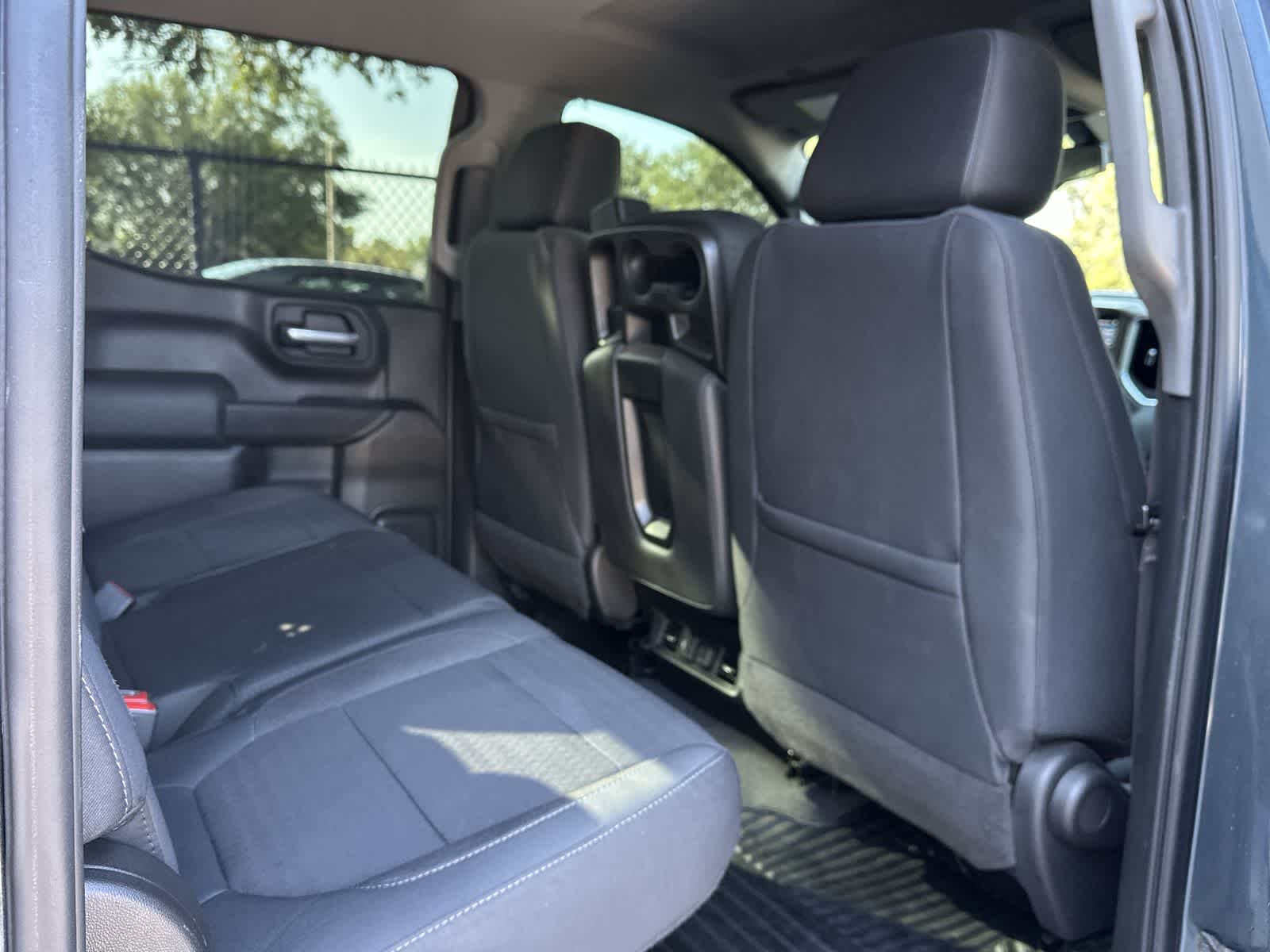 Thumbnail: 2019 Chevrolet Silverado 1500 - 18