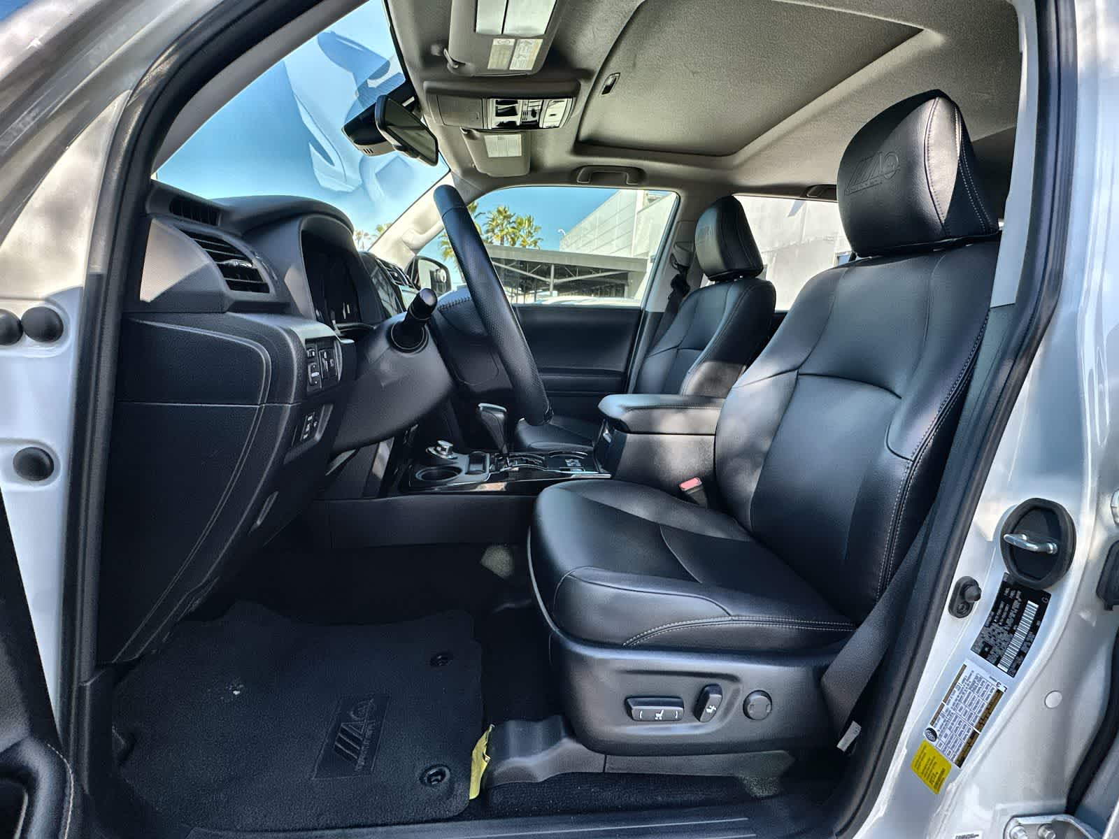 Thumbnail: 2023 Toyota 4Runner - 11