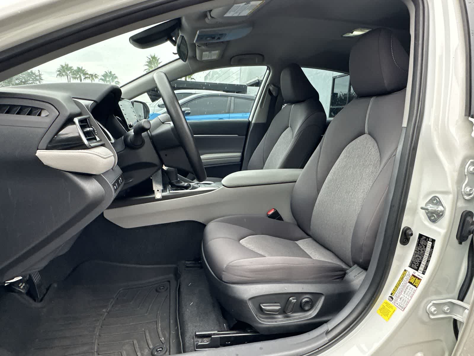 Thumbnail: 2023 Toyota Camry - 11