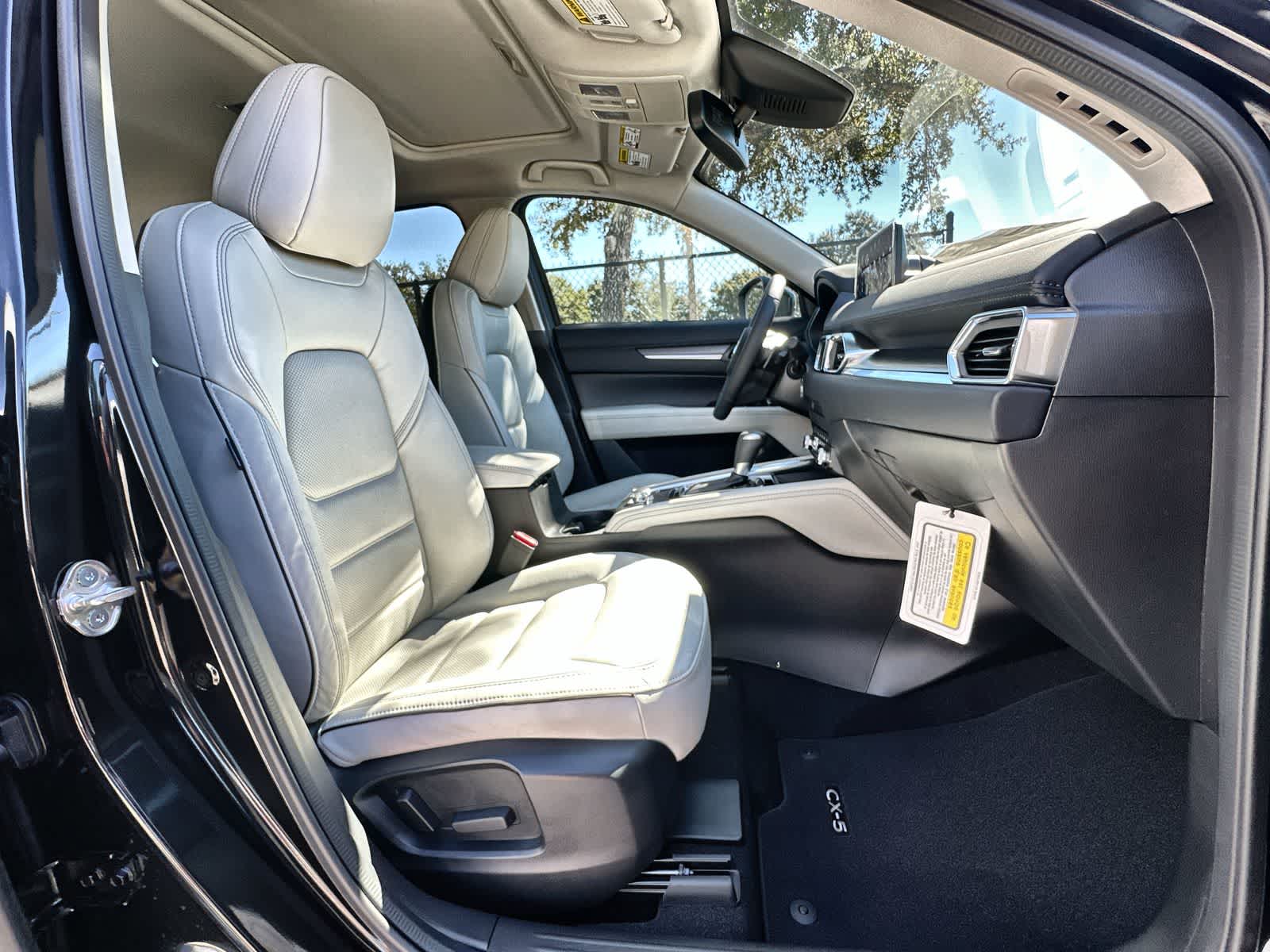 Thumbnail: 2025 Mazda CX-5 - 14