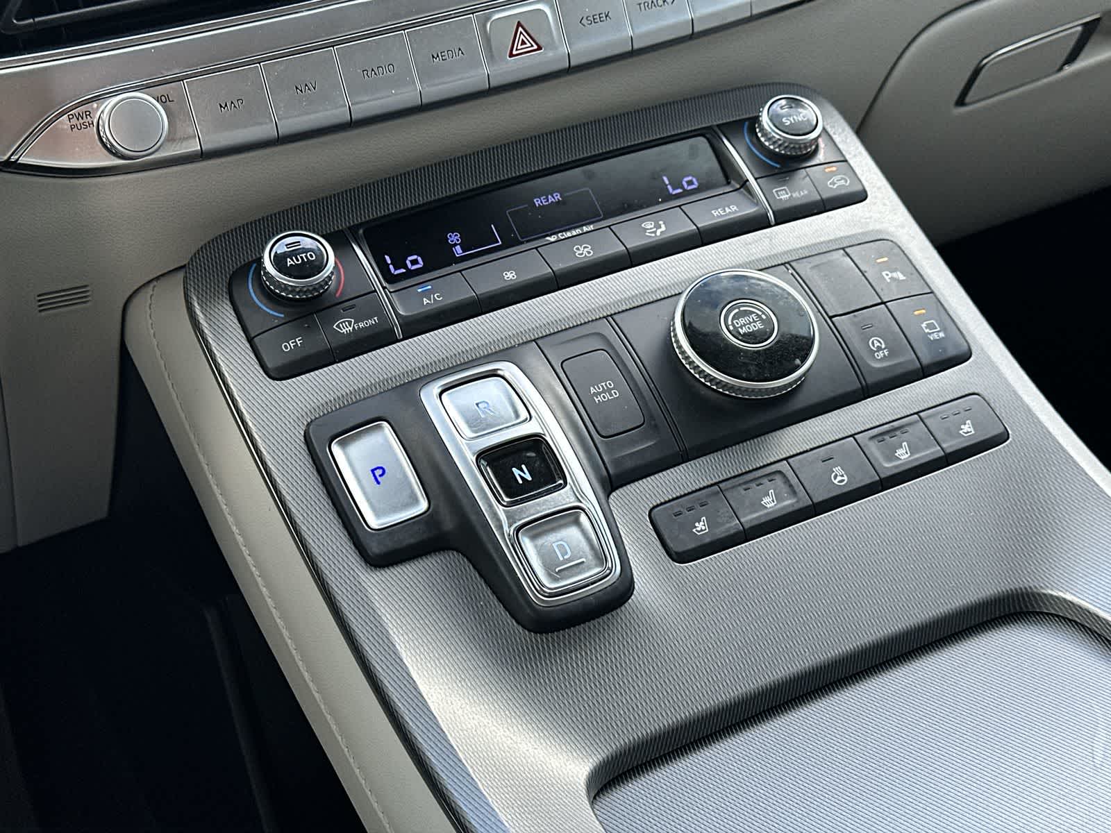 Thumbnail: 2021 Hyundai Palisade - 17