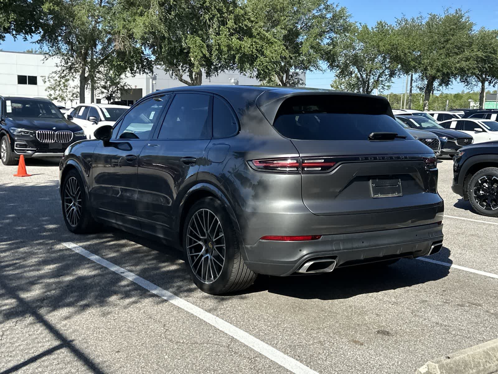 Thumbnail: 2019 Porsche Cayenne - 5