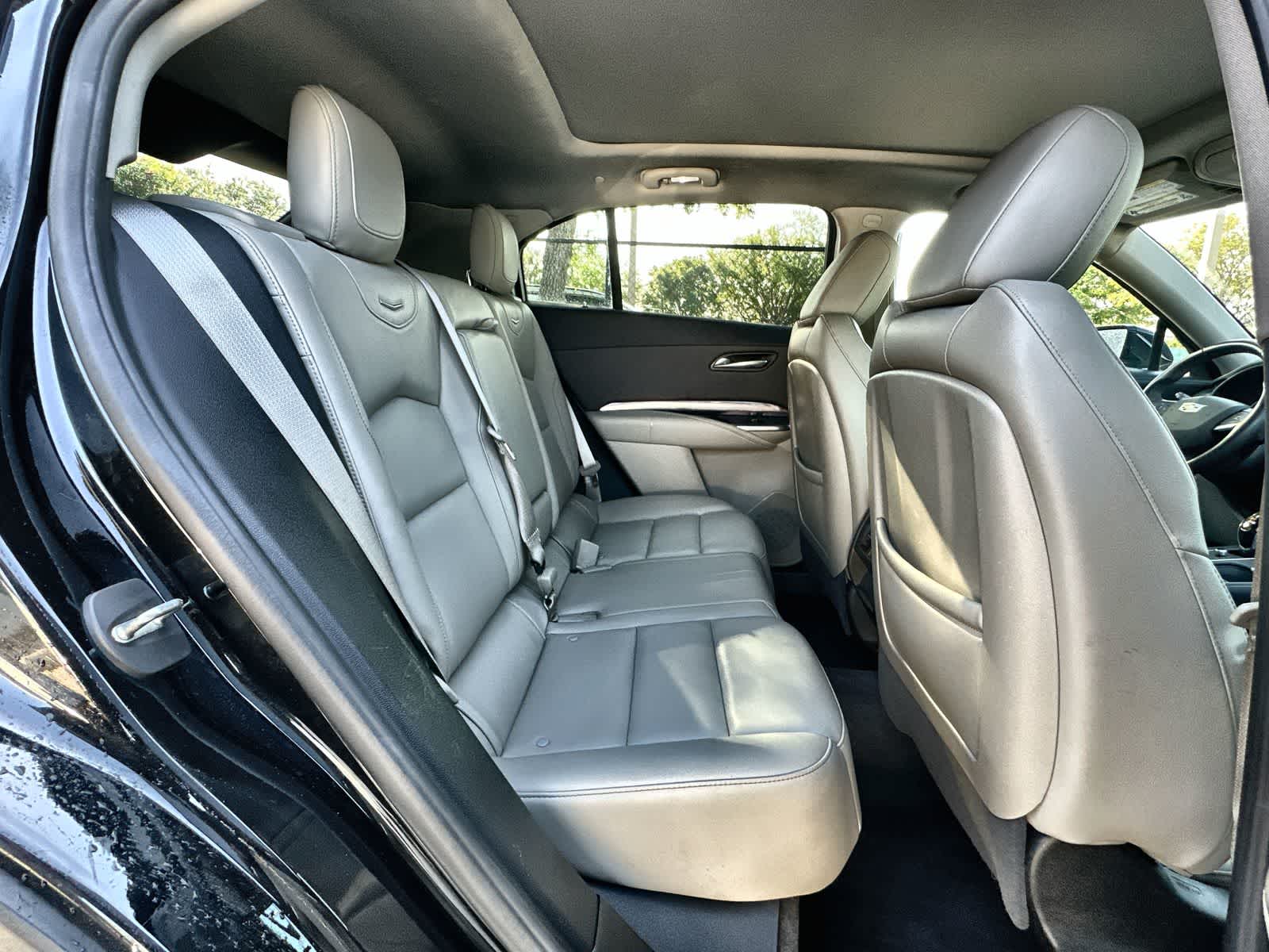 Thumbnail: 2022 Cadillac XT4 - 18