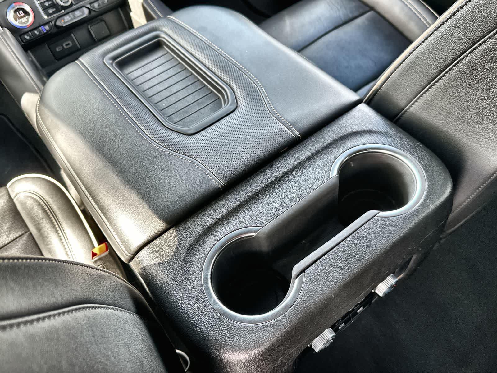 Thumbnail: 2024 GMC Yukon - 22