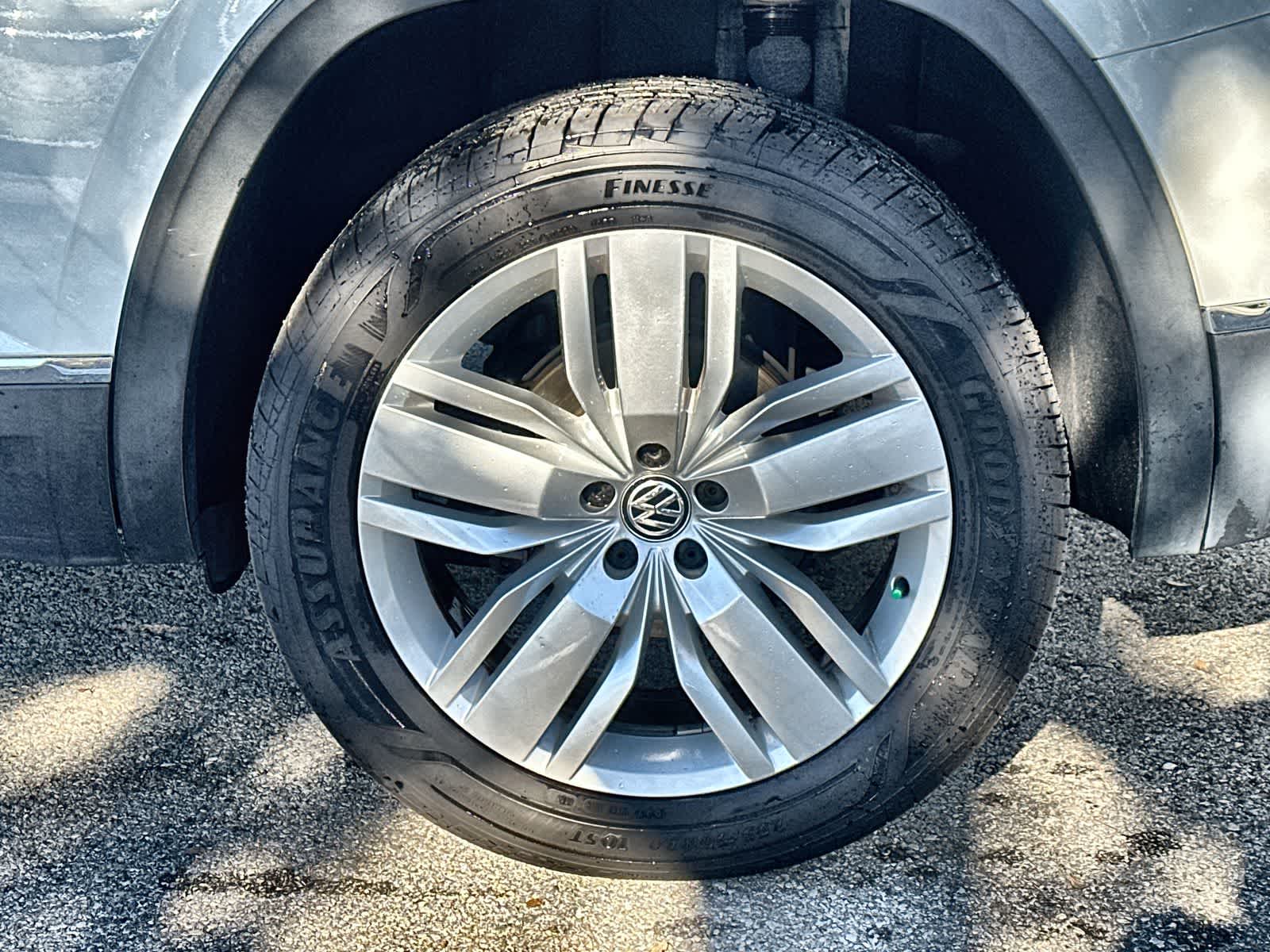 Thumbnail: 2018 Volkswagen Atlas - 8