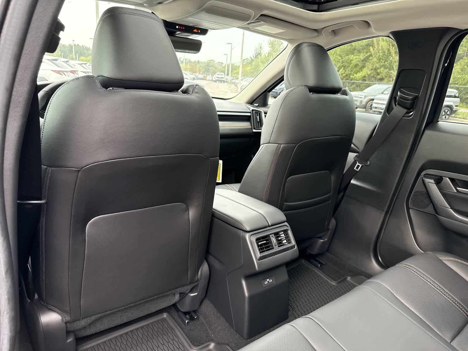 Thumbnail: 2025 Mazda CX-50 - 12