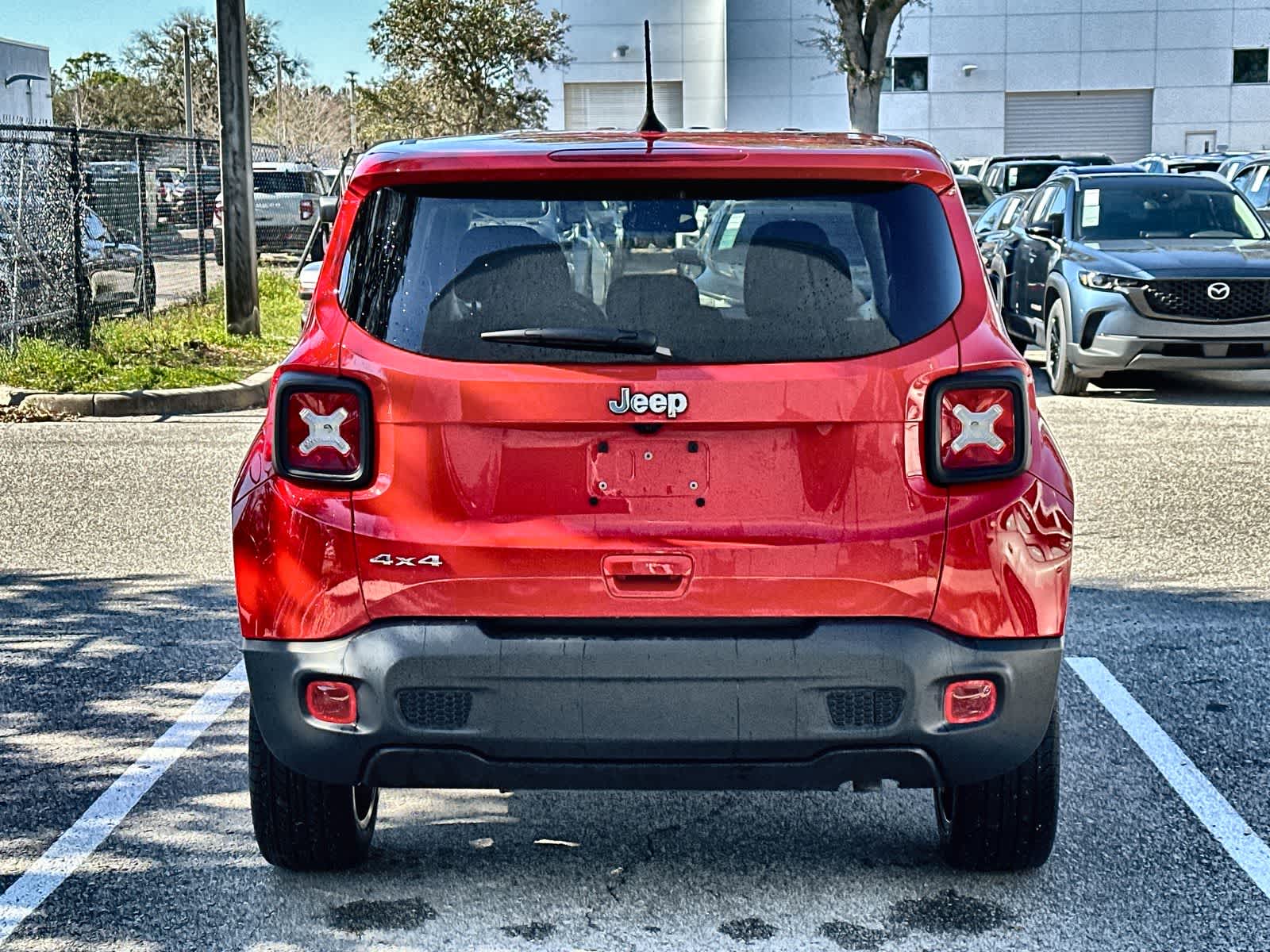 Thumbnail: 2020 Jeep Renegade - 7