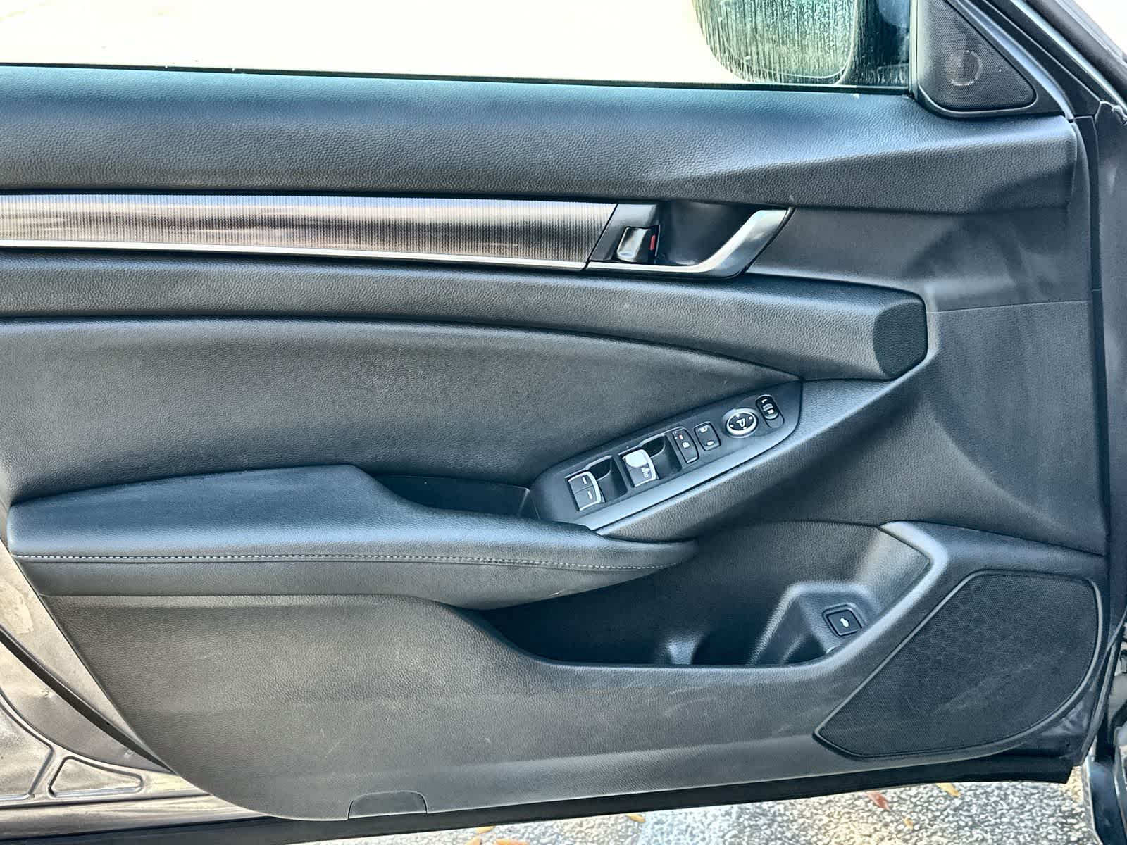 Thumbnail: 2019 Honda Accord - 28