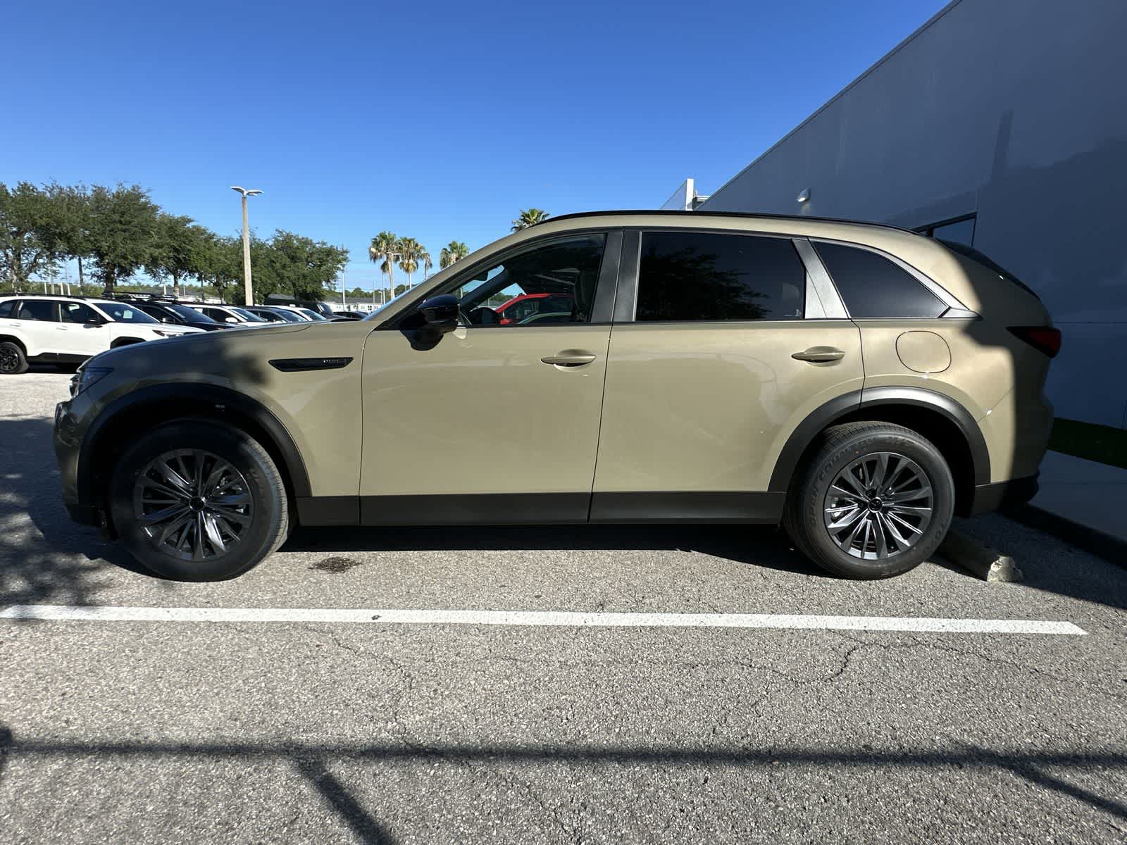 Thumbnail: 2026 Mazda CX-70 - 5