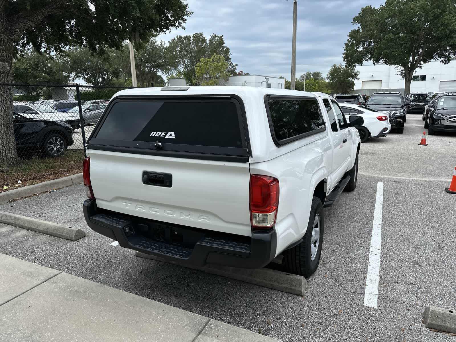 Thumbnail: 2022 Toyota Tacoma - 7