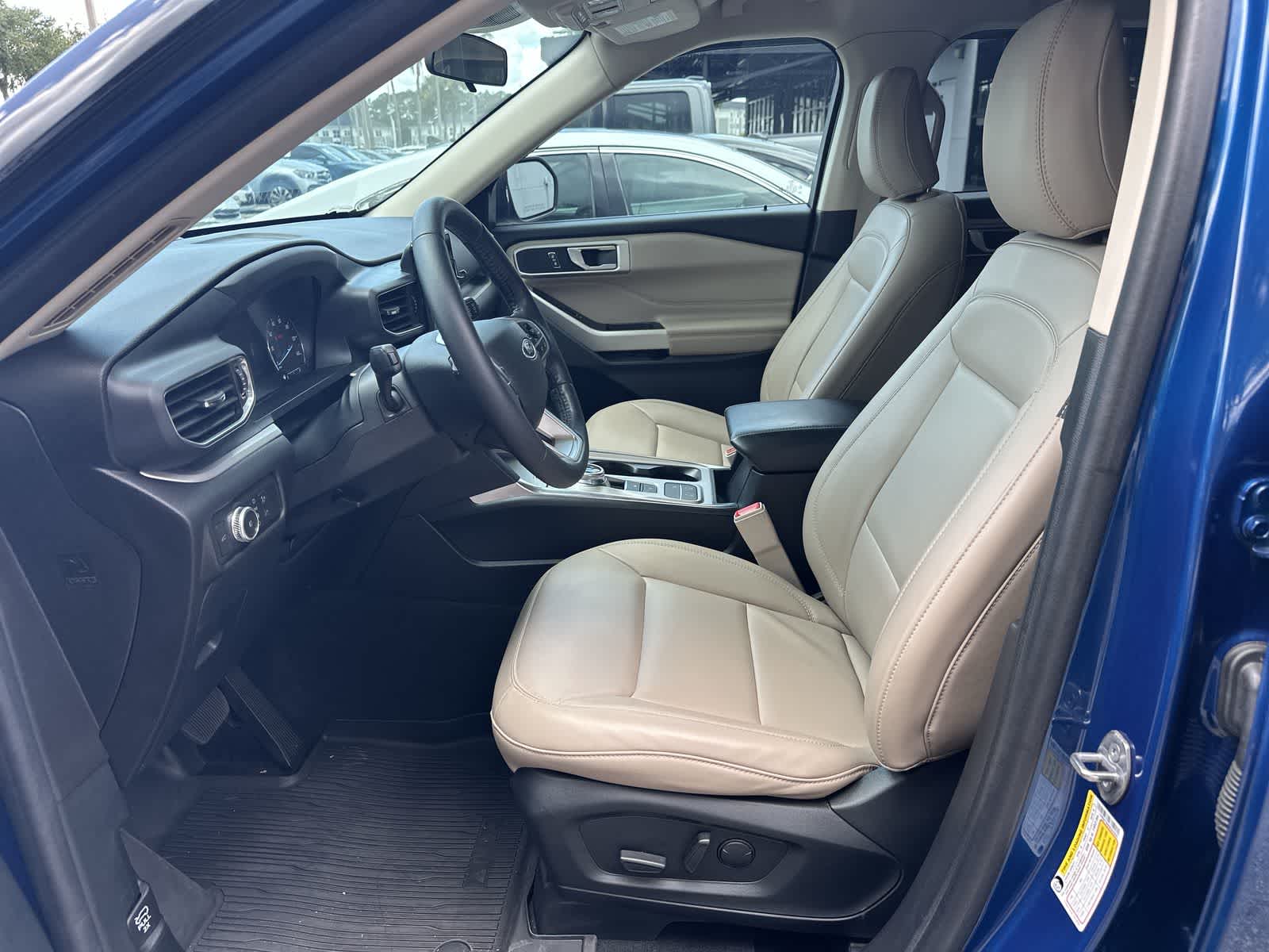2022 Ford Explorer XLT 11