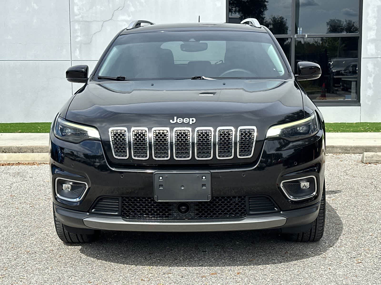 Thumbnail: 2021 Jeep Cherokee - 6