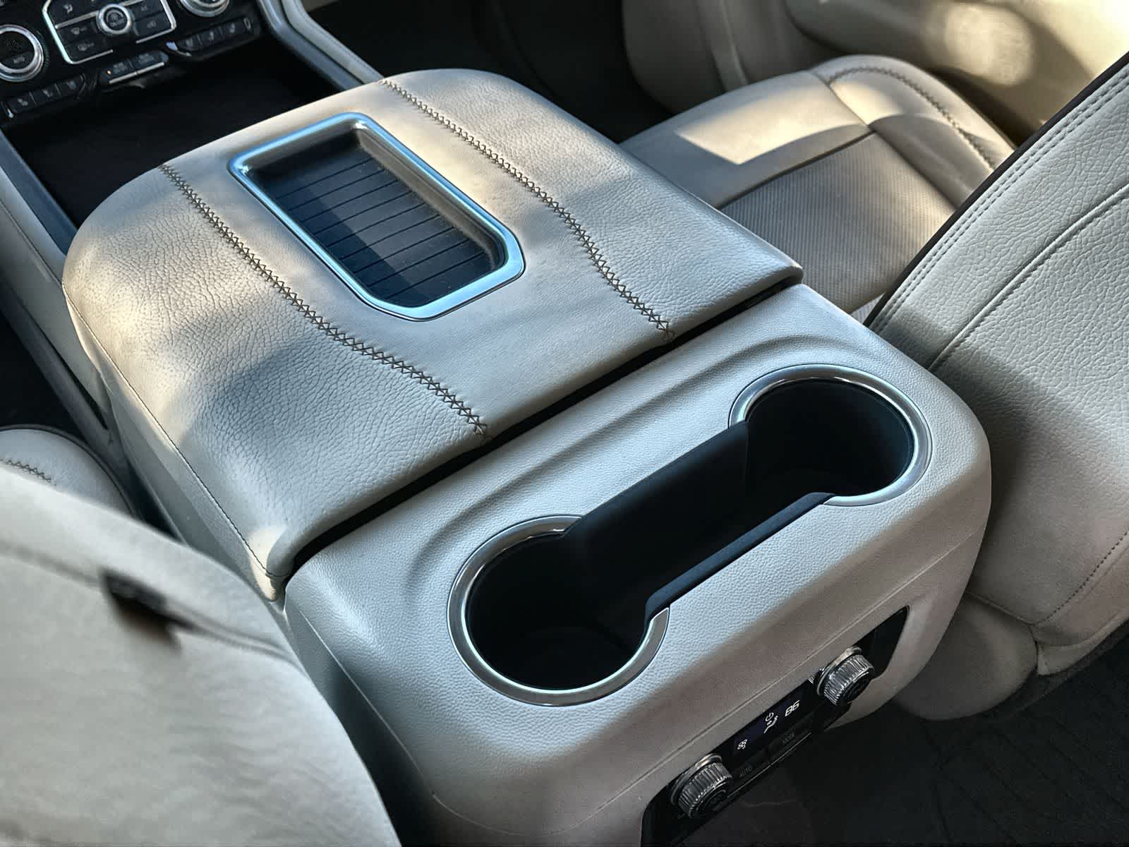 Thumbnail: 2021 GMC Yukon - 16