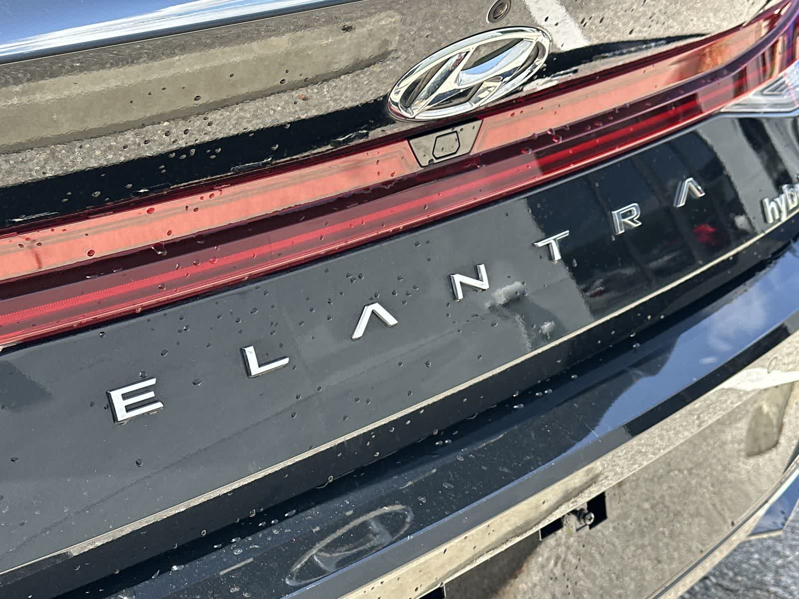 Thumbnail: 2023 Hyundai Elantra - 13