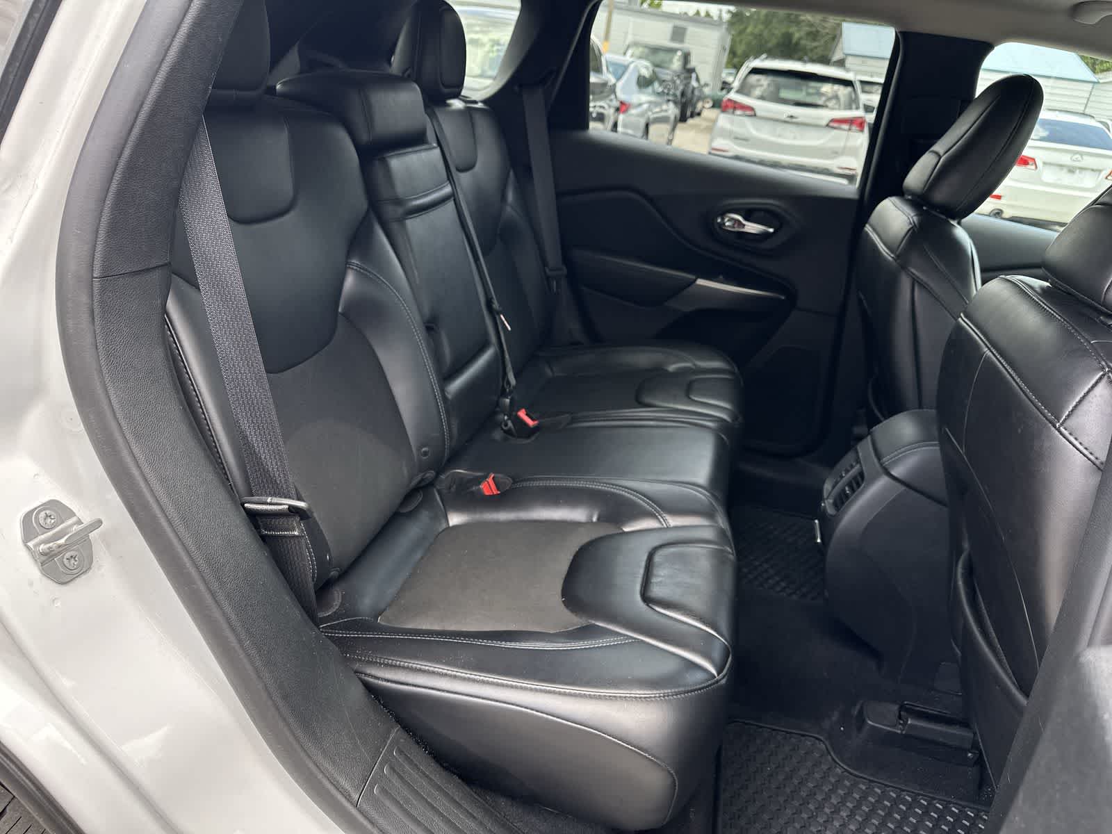 2019 Jeep Cherokee Latitude 13
